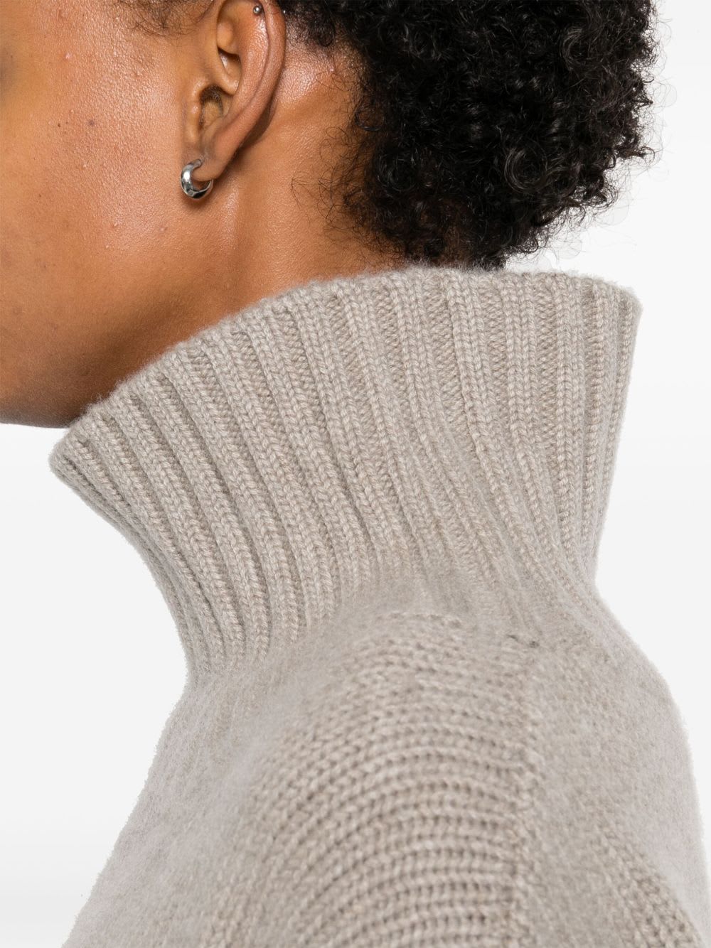 Goat Girlfriend Cashmere Turtle-neck Jumper In Gray
