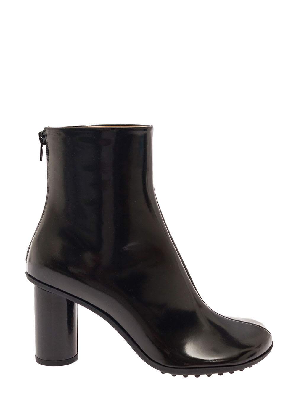 Shop Bottega Veneta Black Atomic Ankle Boots With Rubber Lugged Outsole In Leather Woman