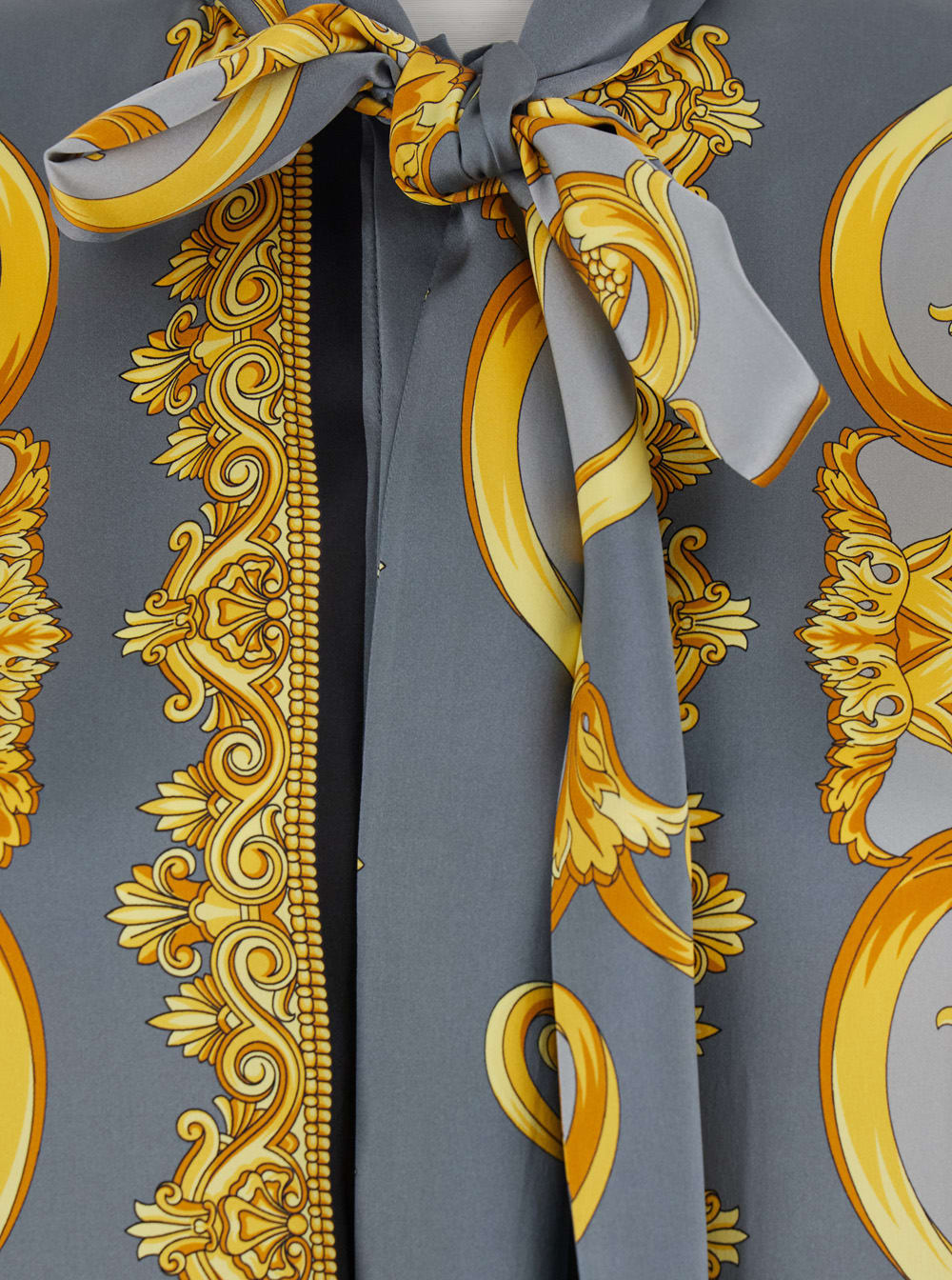 Versace Informal Shirt Cheetah Foulard On Silk Crepe Satin Lw In Gold