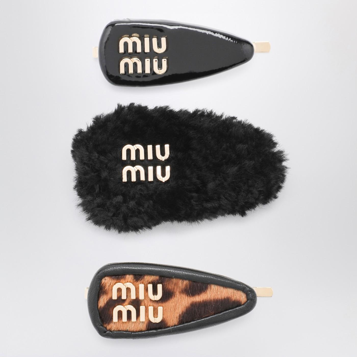 Set Of Black Leather/cowhide/shearling Clips