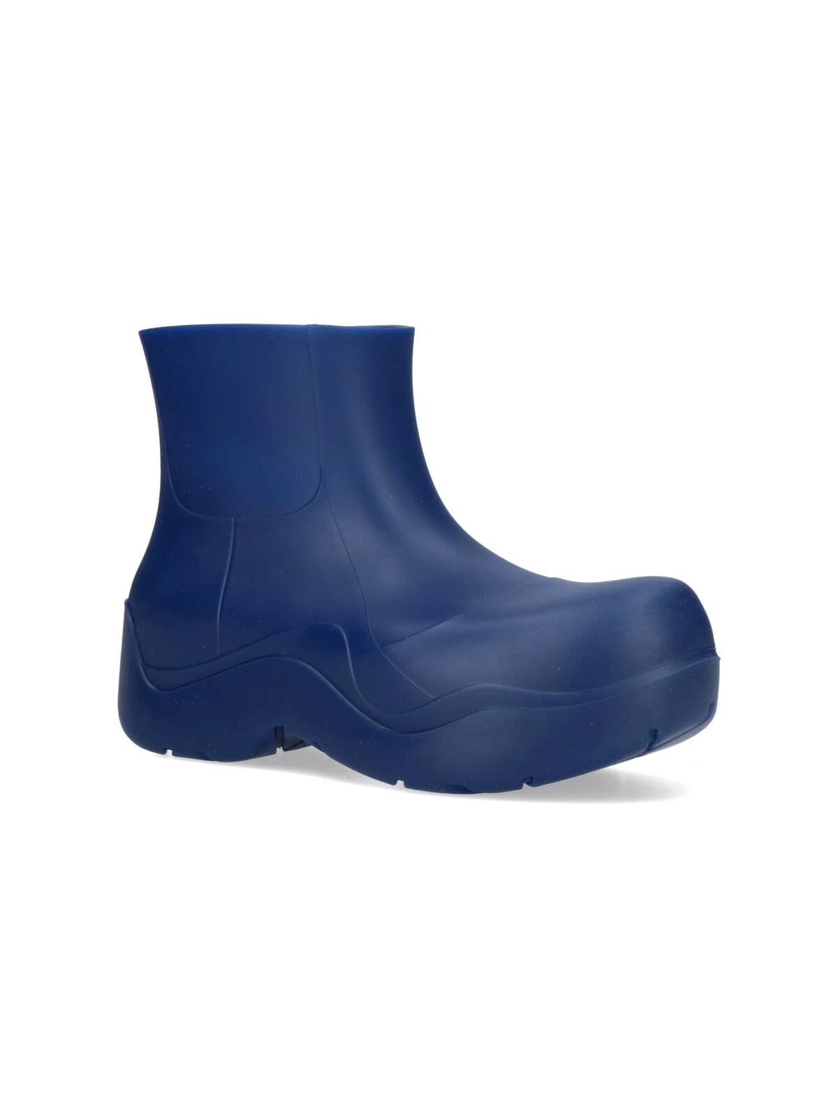 Bottega Veneta Puddle Ankle Boots In Azure