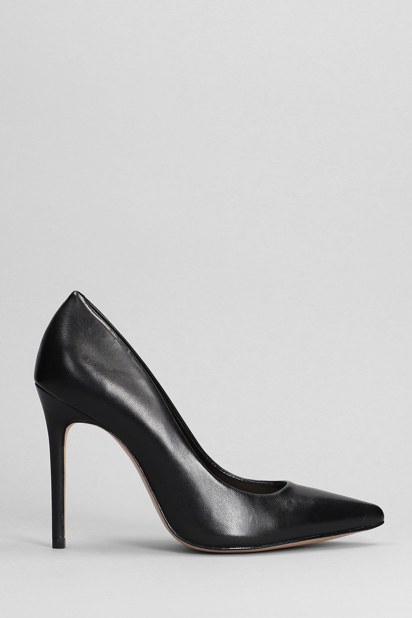 Shop Schutz Caiolea Pumps In Black Leather