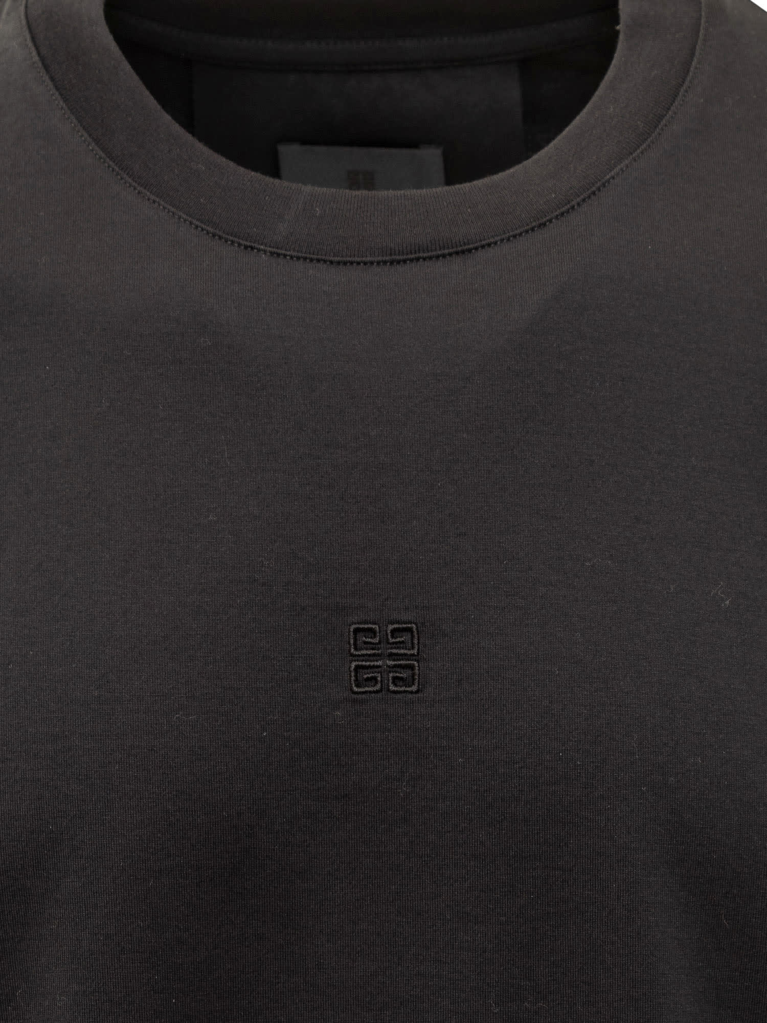 Shop Givenchy T-shirt With Logo In Black