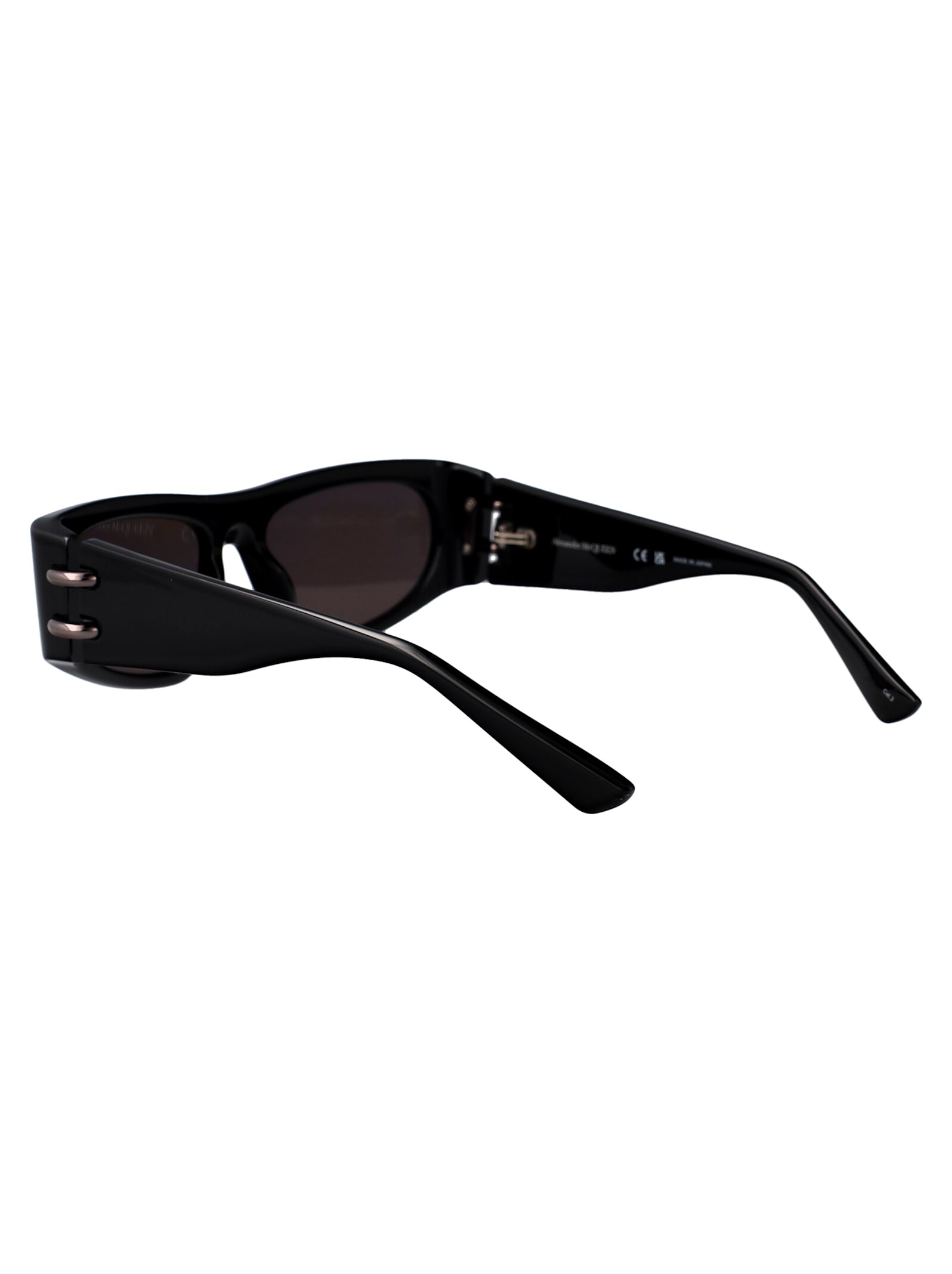 Alexander Mcqueen Am0471s Sunglasses In Black-black-grey
