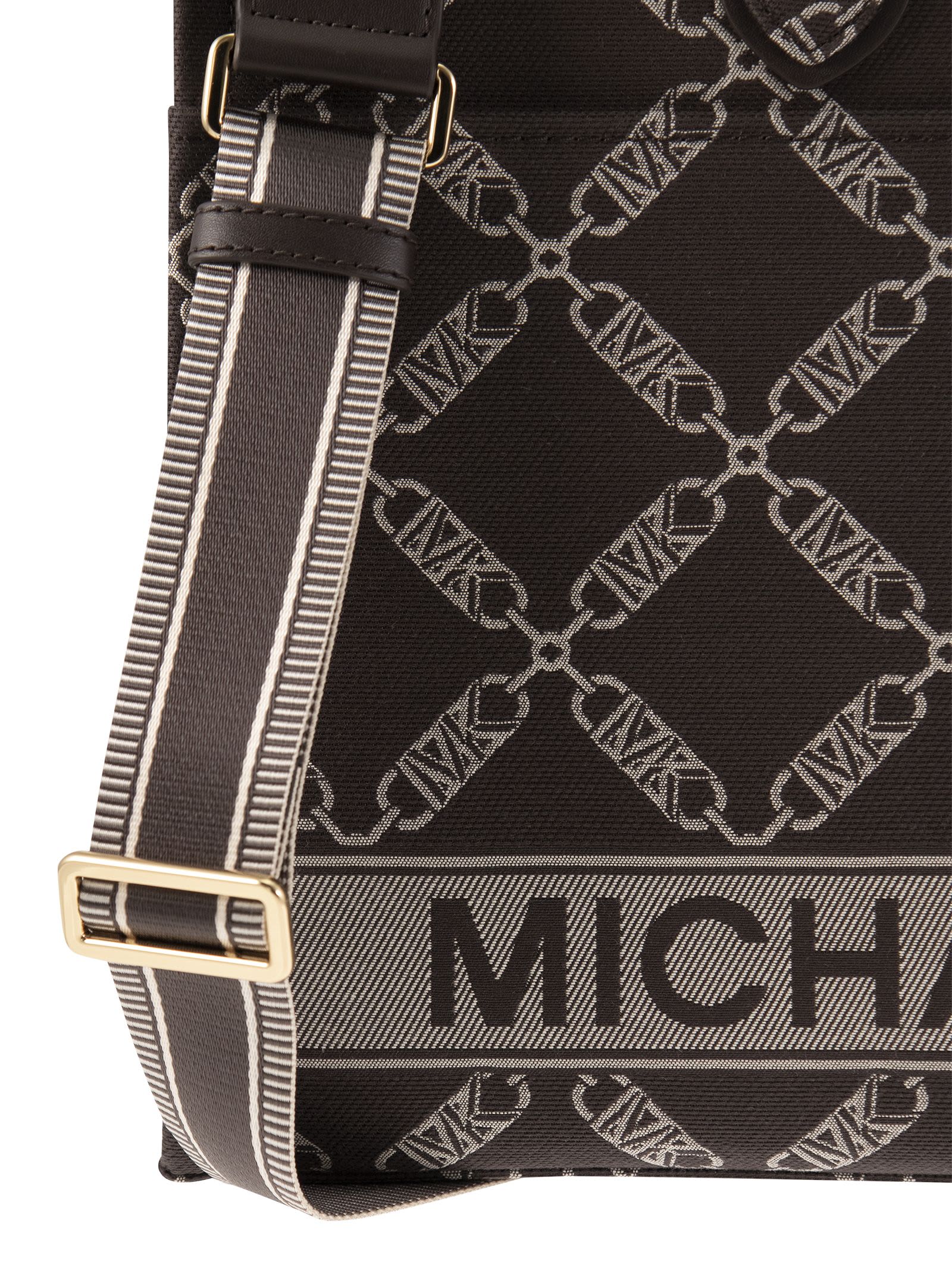 Shop Michael Kors Gigi - Empire Jacquard Logo Tote Bag In Chocolate