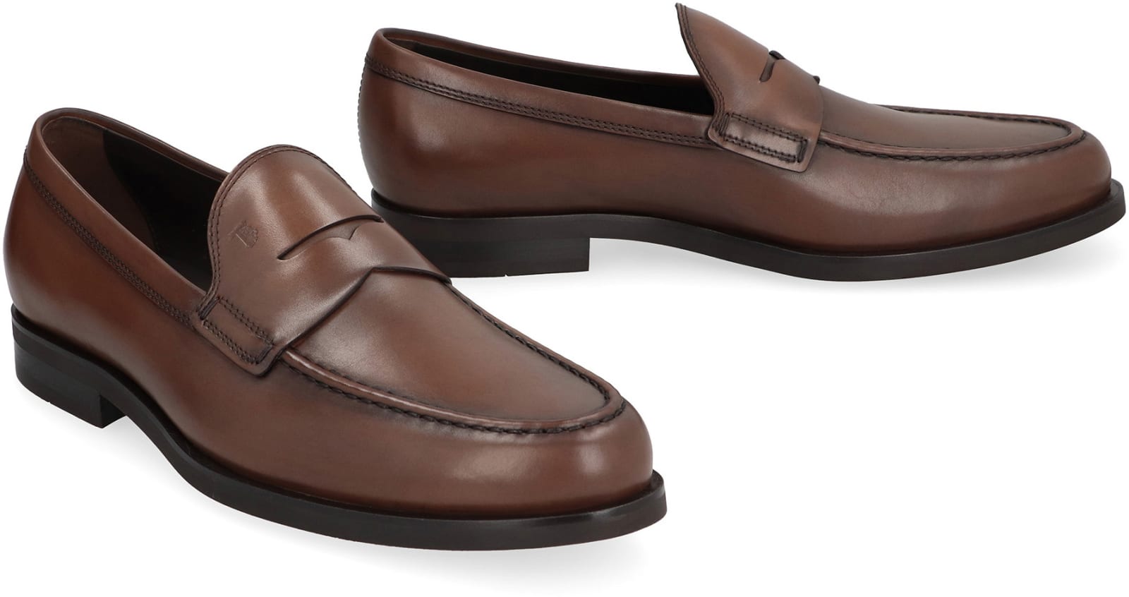 Tod's Penny Loafer Moccasin Shoes With Fine Stitching In Brown