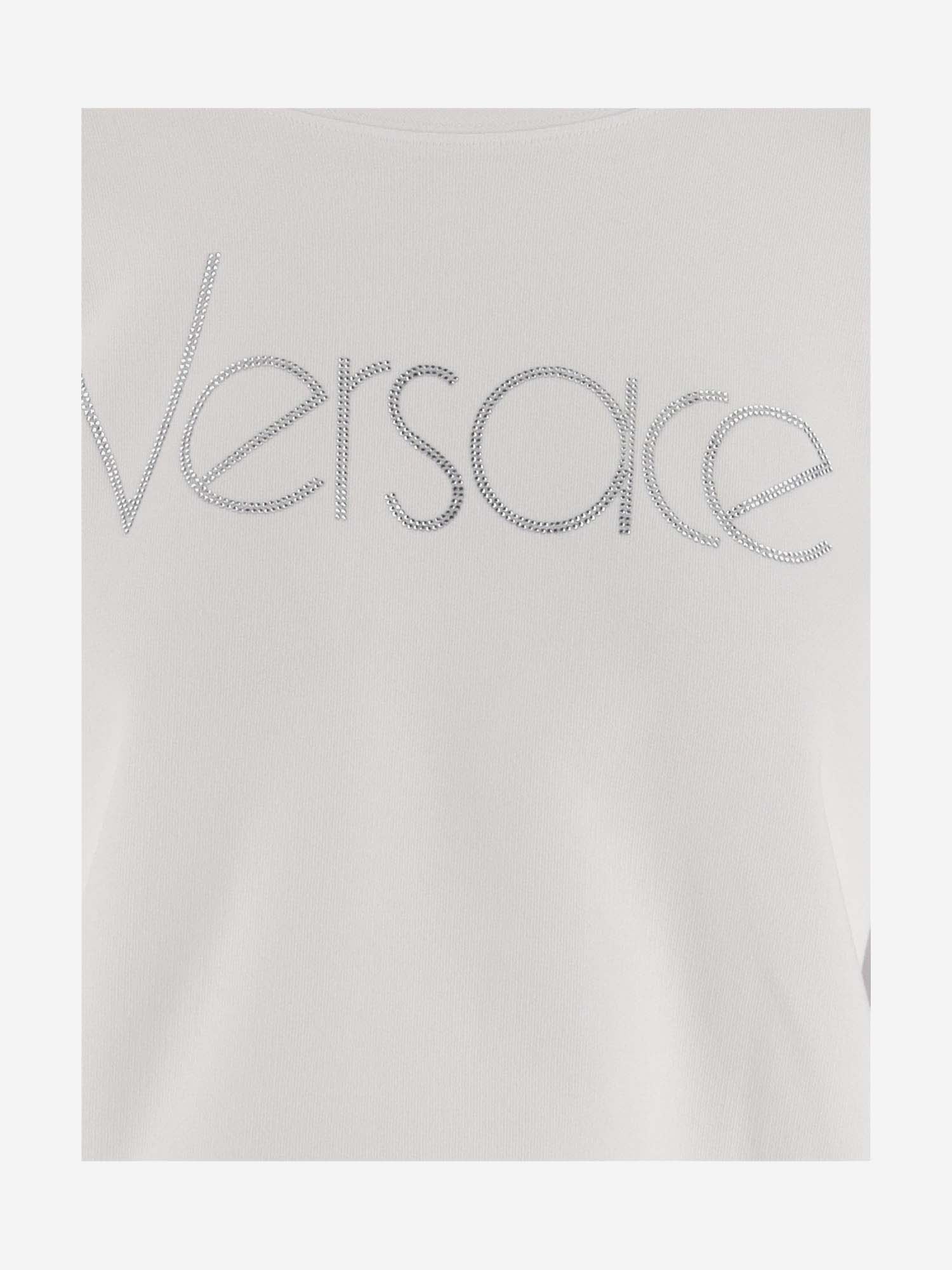 Shop Versace 1978 Re-edition Crop Sweatshirt With Logo In White Crystal (white)
