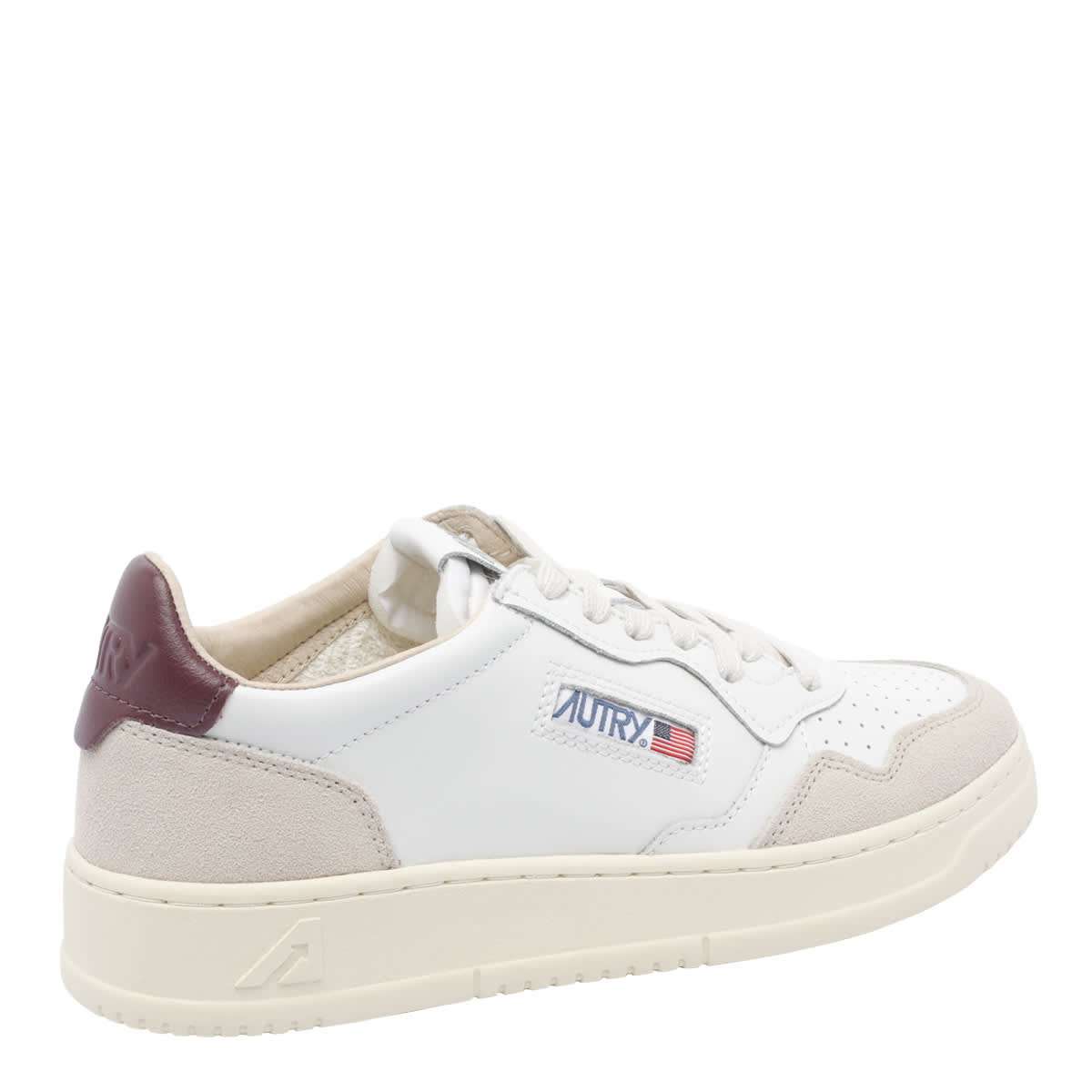 Autry Medalist Low Sneakers With Suede Inserts And Contrasting Heel In White