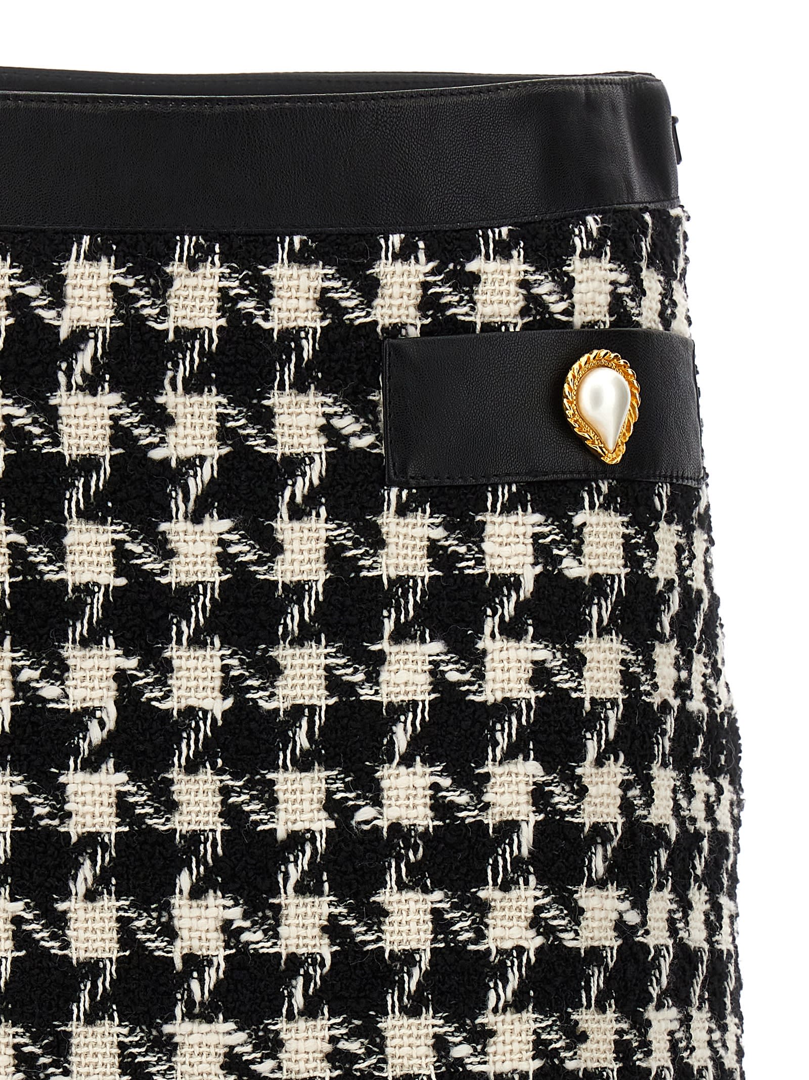 Shop Moschino Houndstooth Skirt In White/black