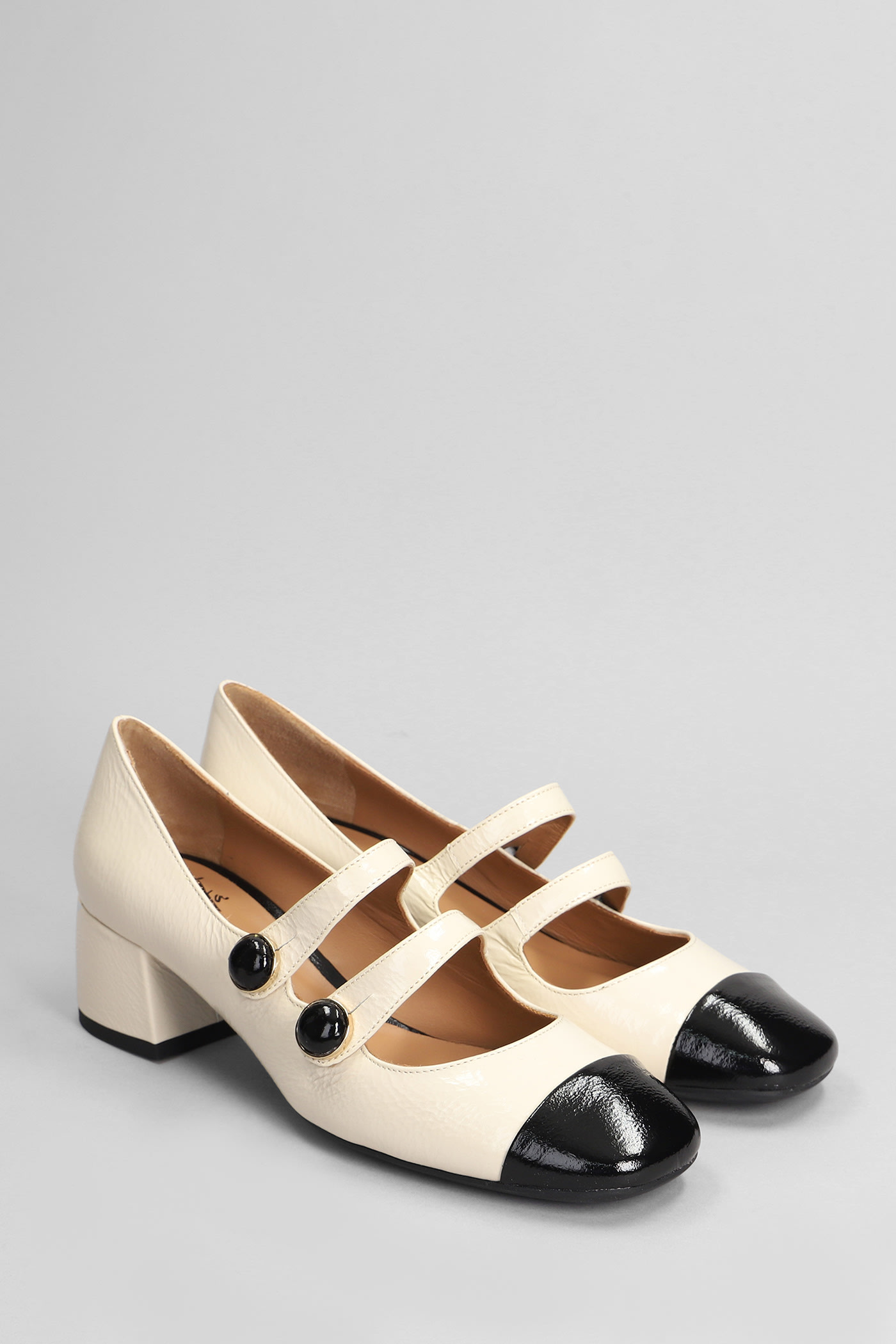 Shop Roberto Festa Aura Pumps In Beige Leather