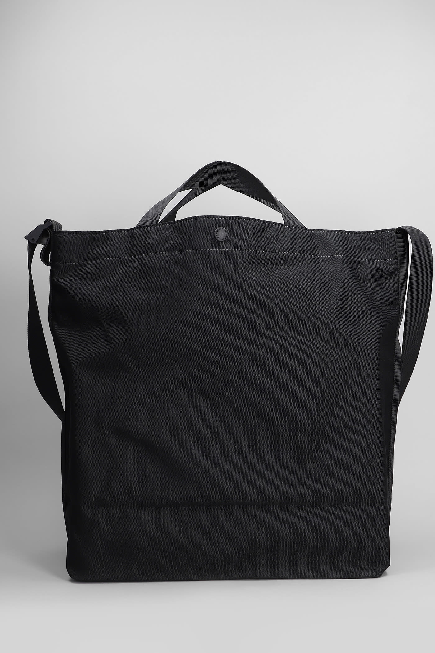 Shop And Wander Tote In Black Polyester