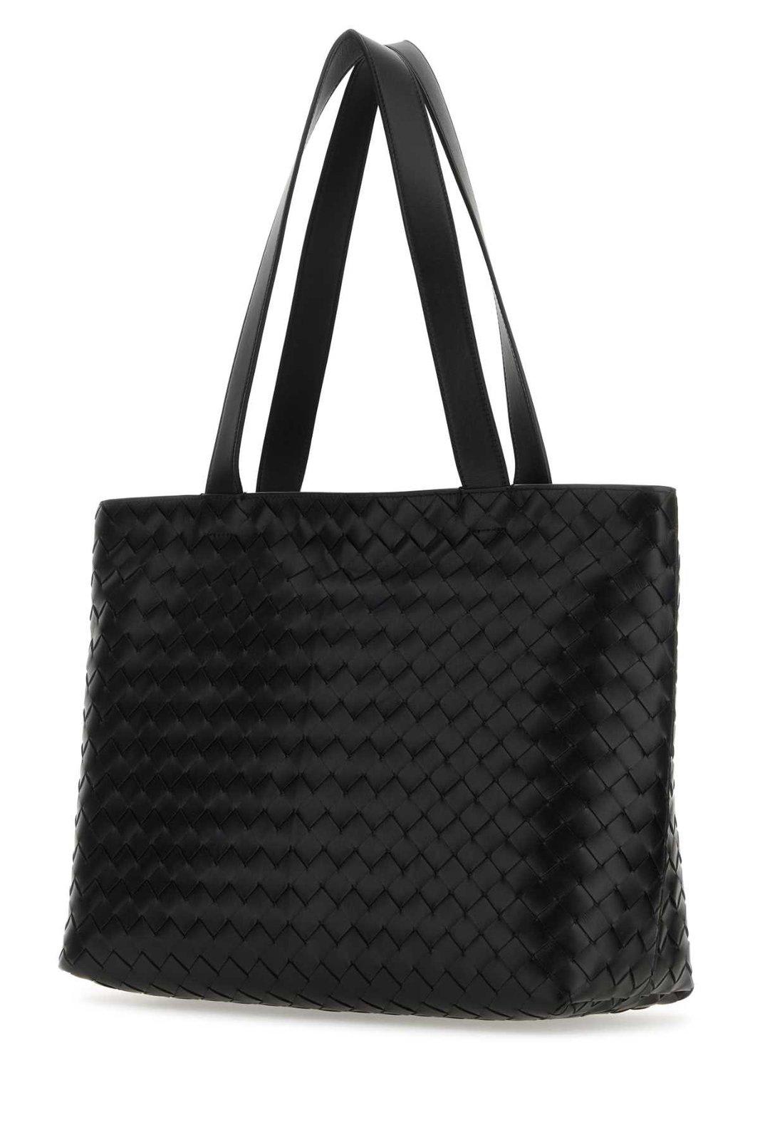 Shop Bottega Veneta Small Intrecciato Zipped Tote Bag In Nero