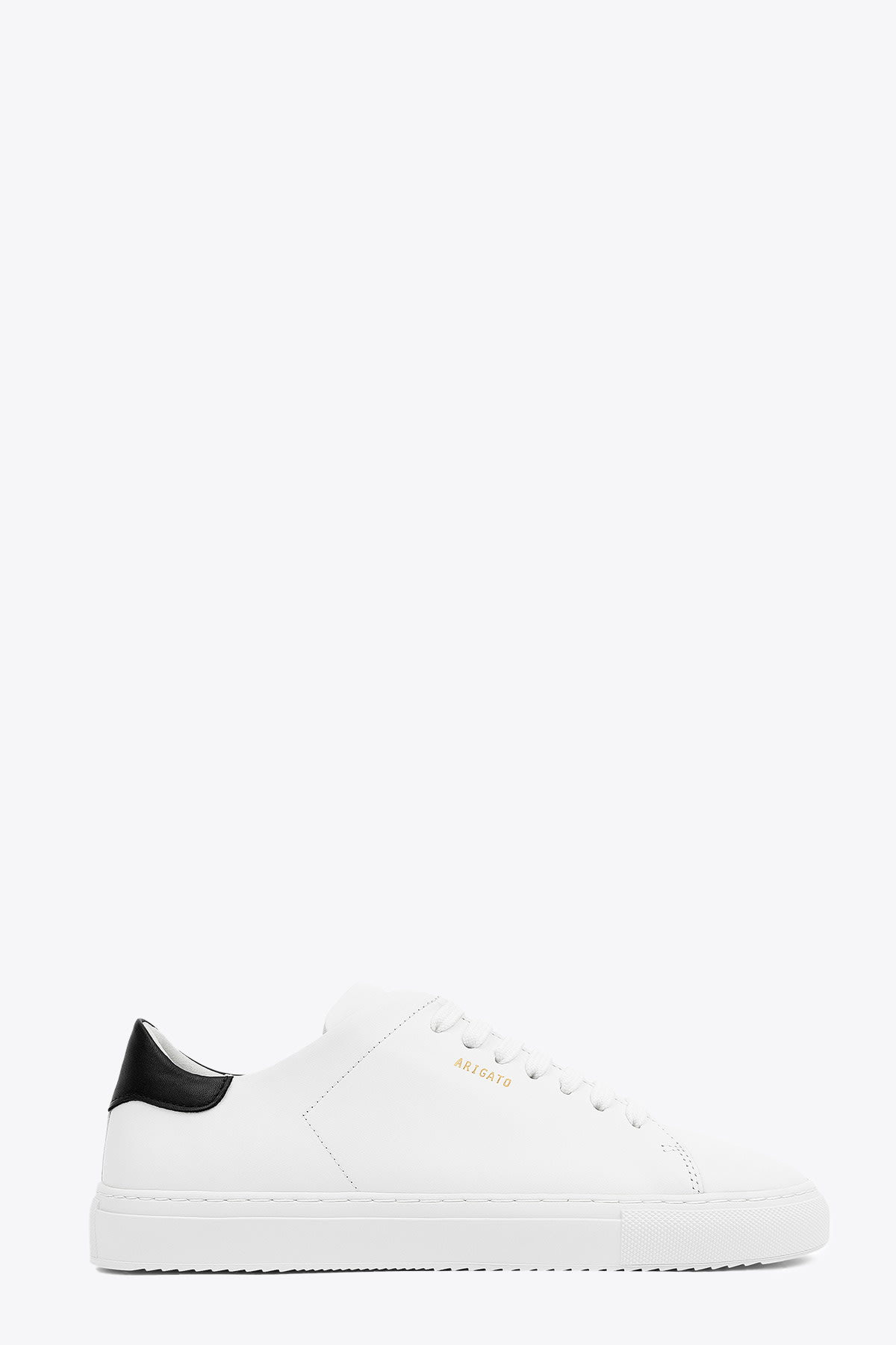 Axel Arigato Clean 90 Contrast Sneakers White leather low sneaker with black tab - Clean 90 Contrast