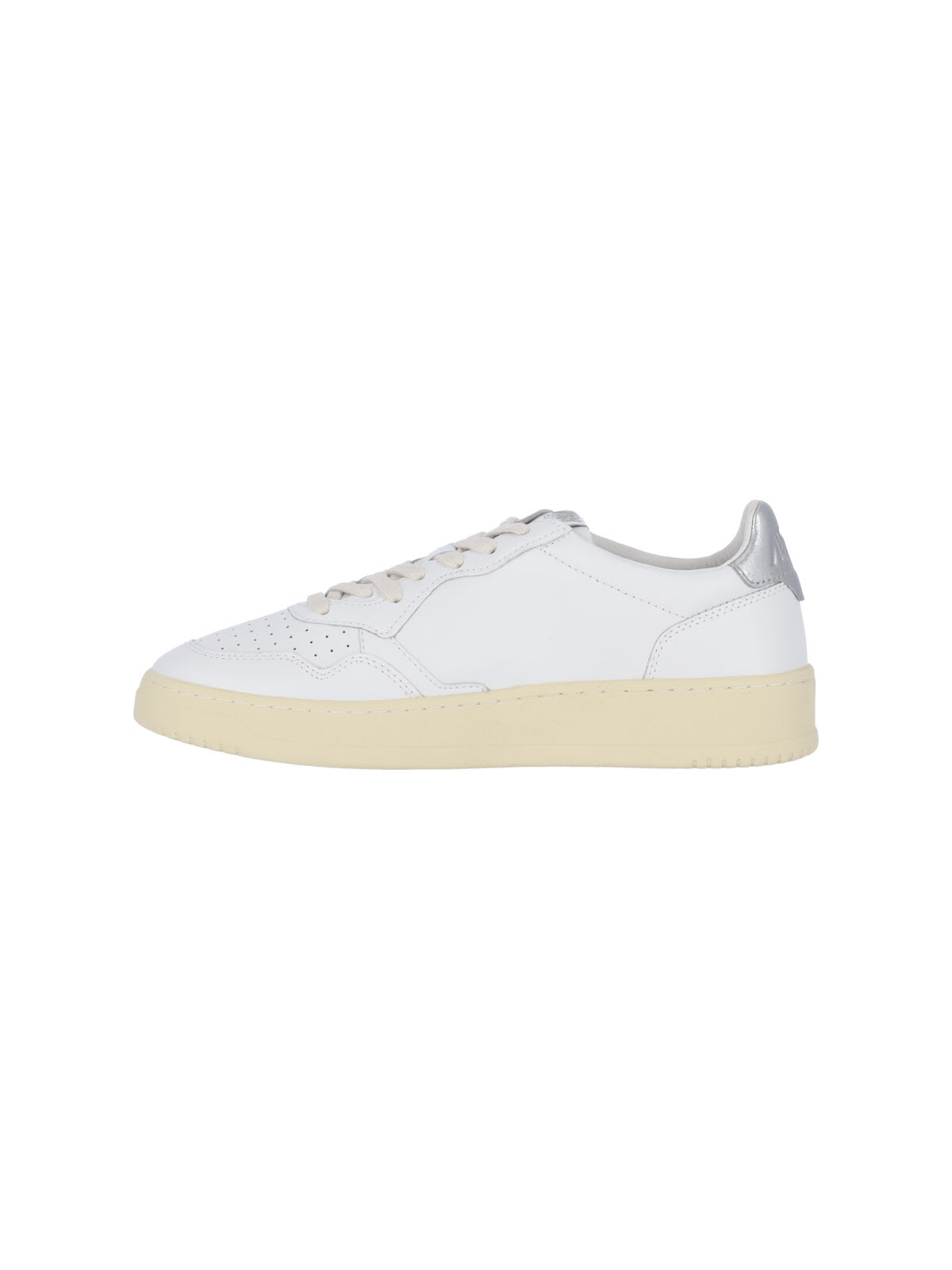 Autry Medalist Low-top Sneakers In White