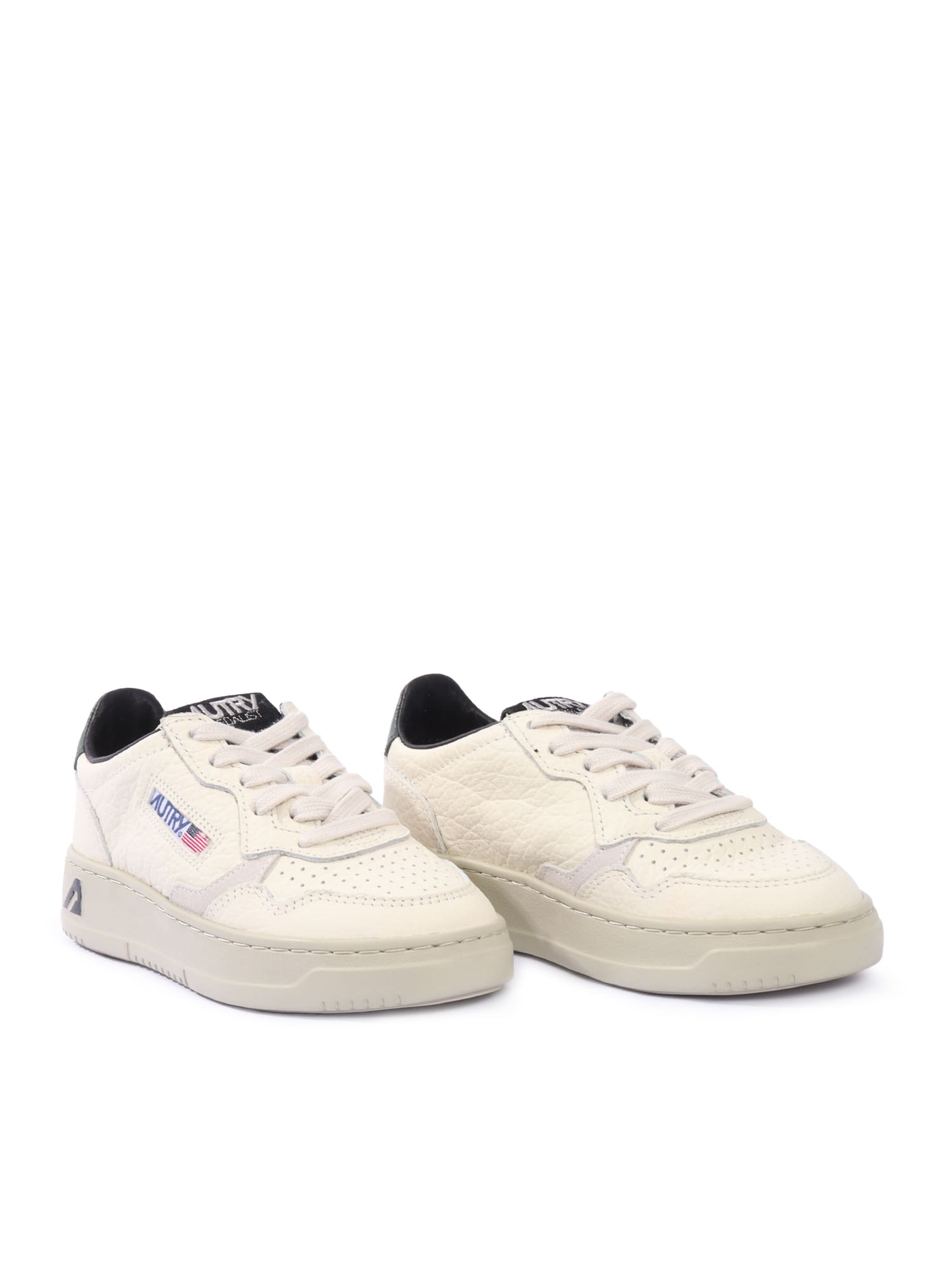 Autry Medalist Kids Low Kid Nab/sue Moun/loft/mar Sneakers In White