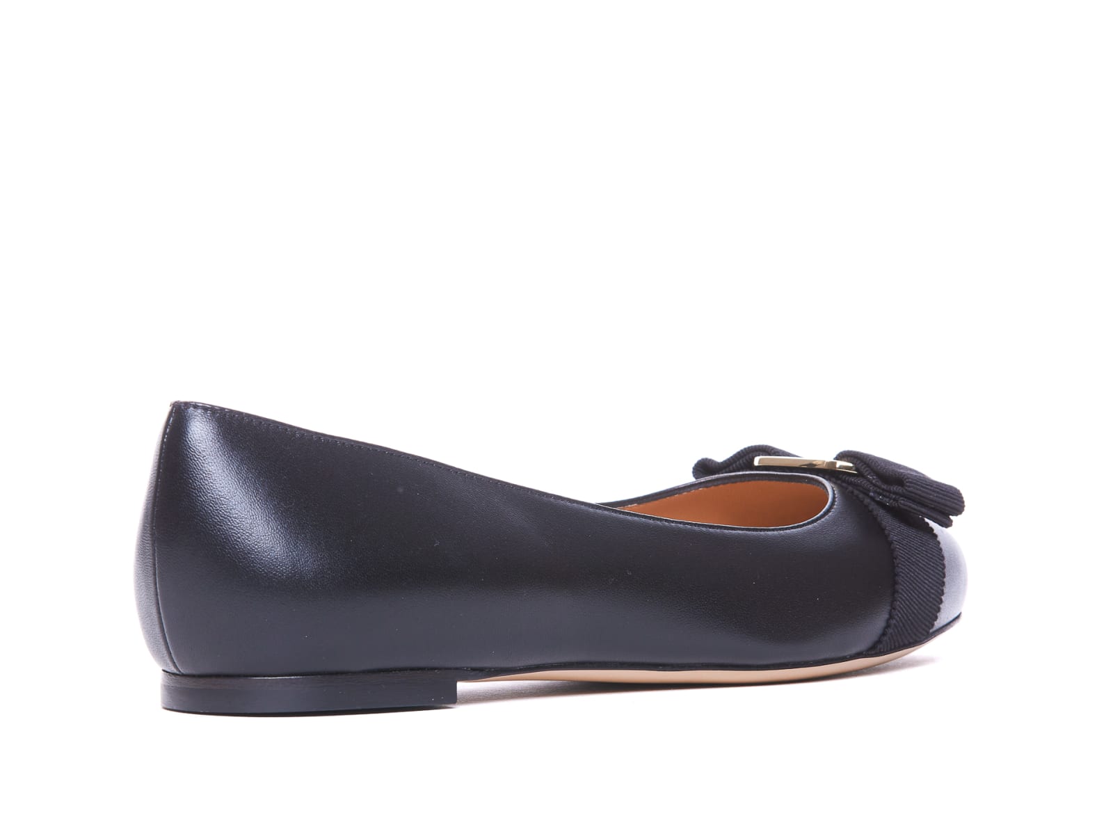 Shop Ferragamo Varina Ballets In Black