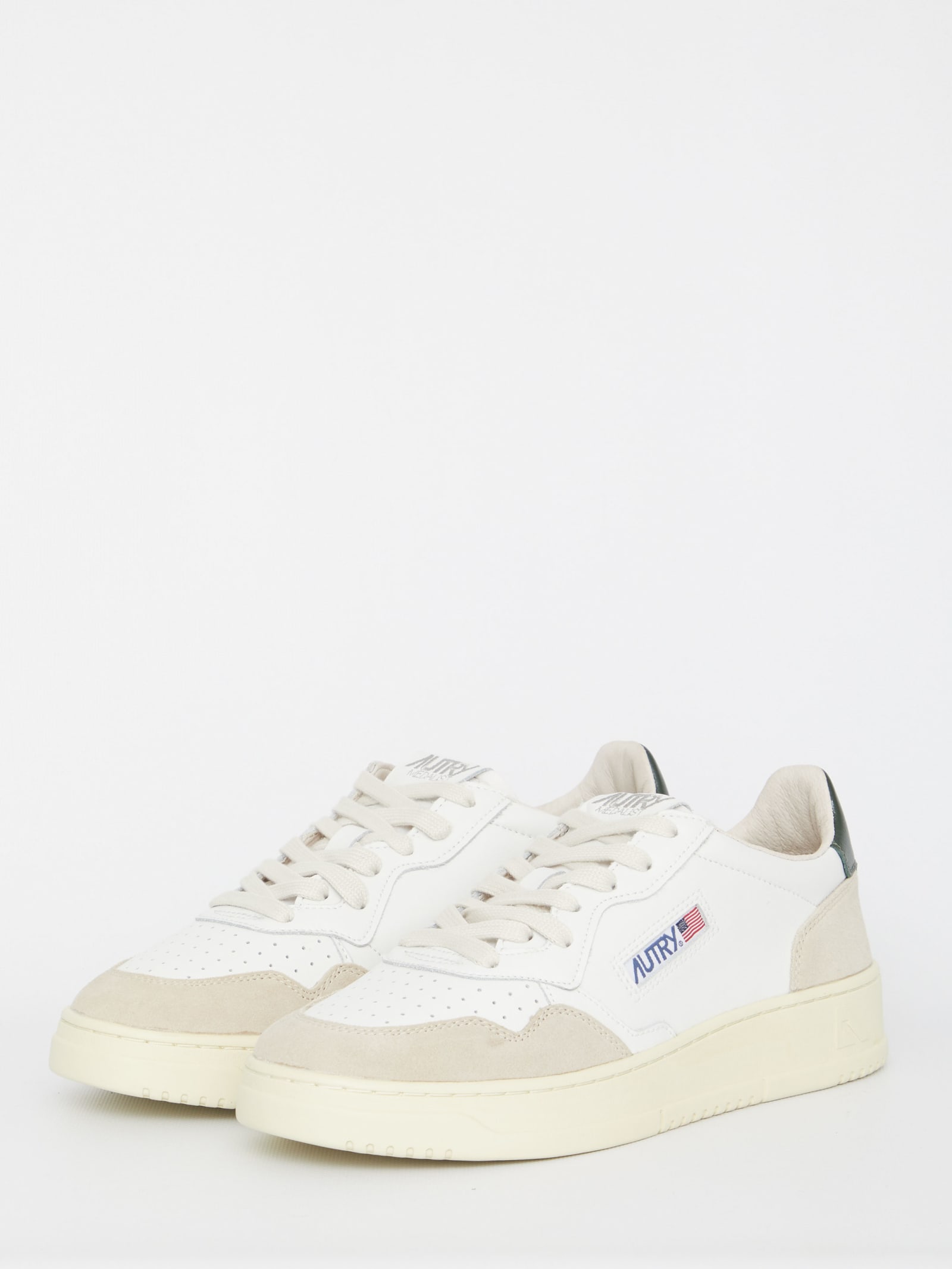 AUTRY MEDALIST SUEDE SNEAKERS 