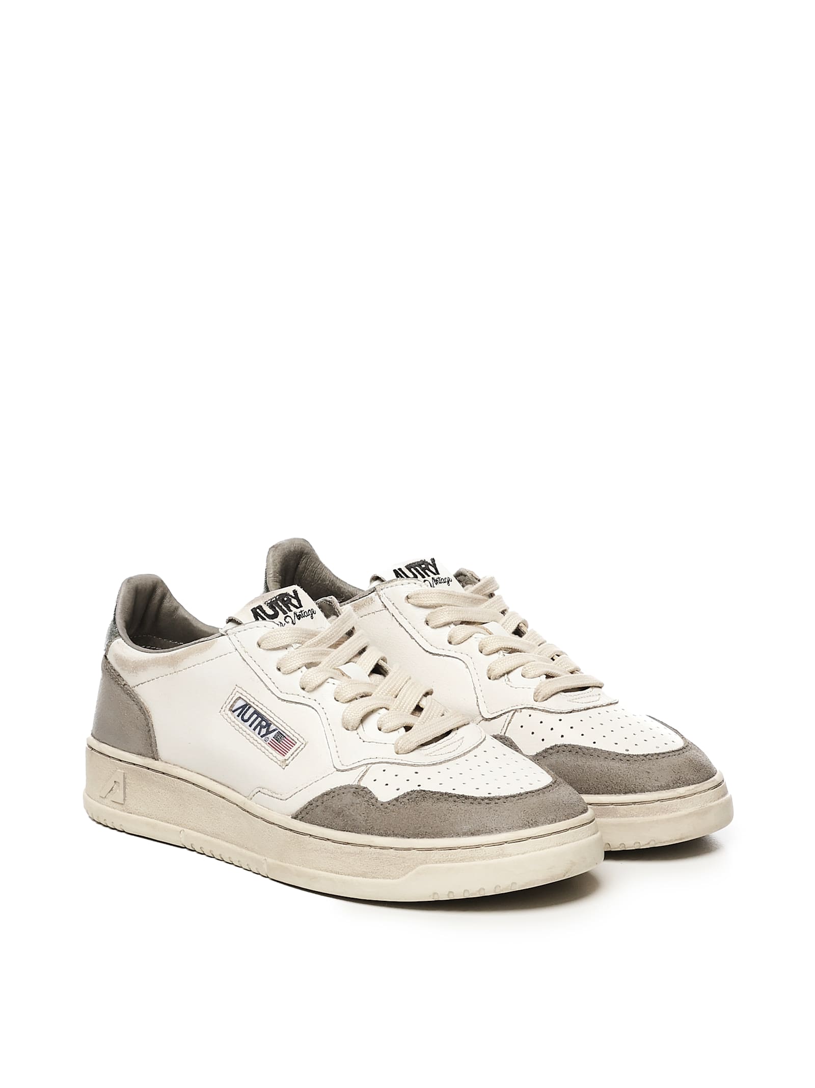 Autry Medalist Low Sneakers In Sand