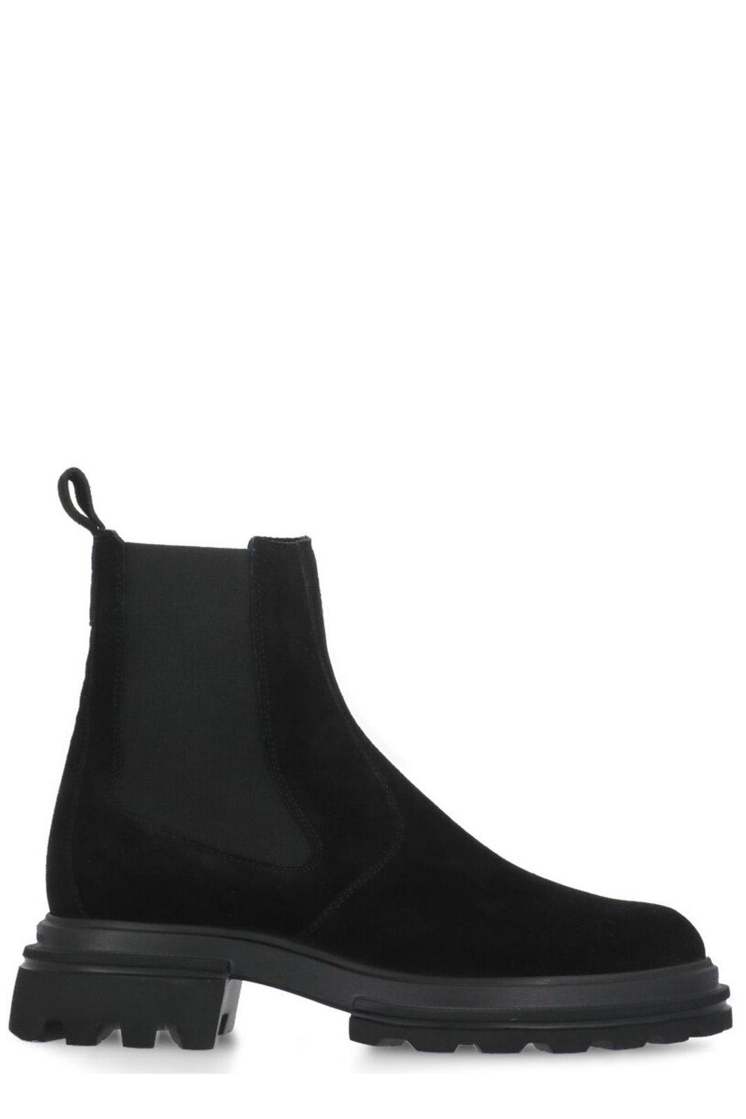 Shop Hogan Round-toe Slip-on Chelsea Boots In Black