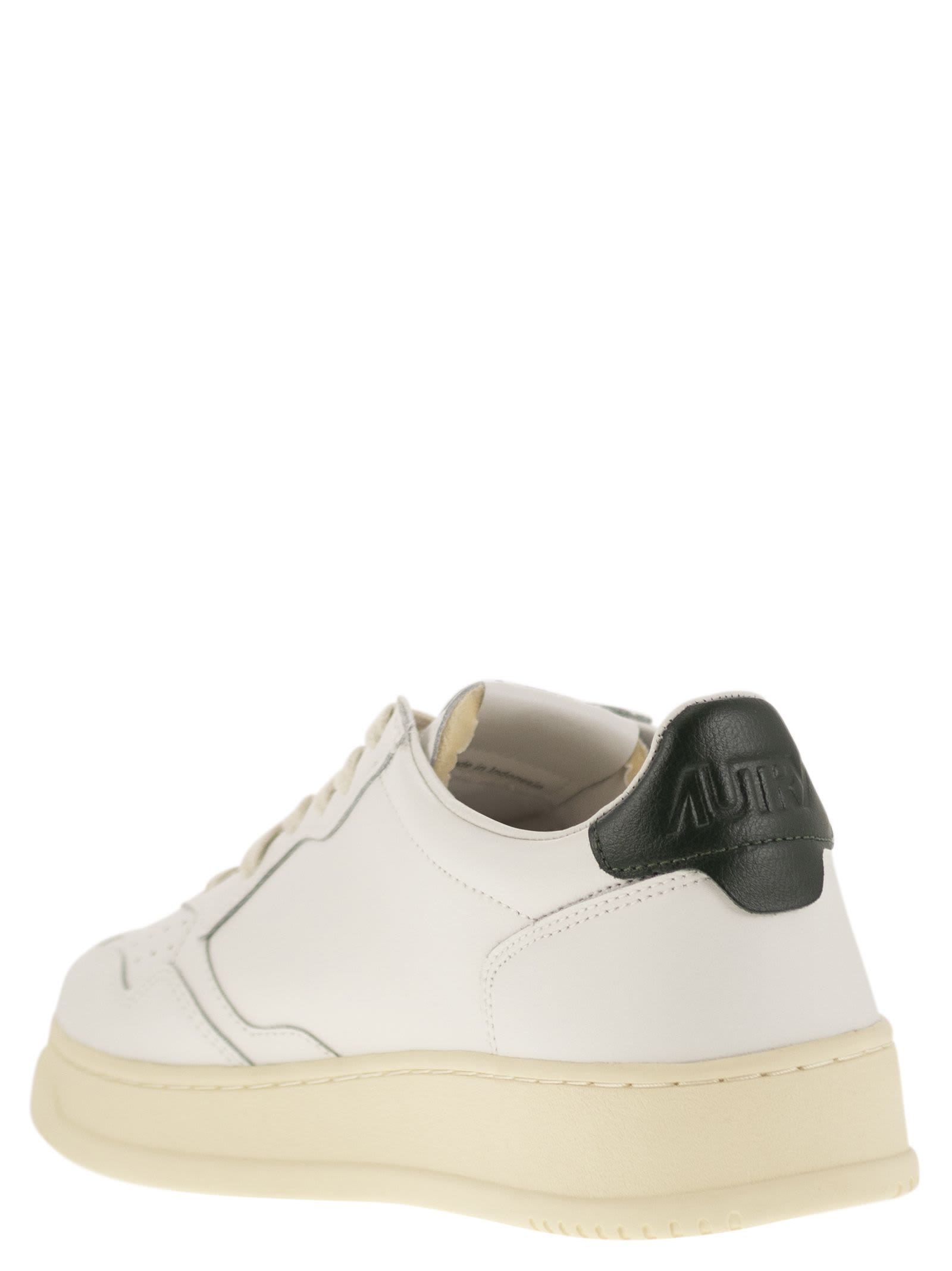 Shop Autry Medalist Low - Leather Sneakers In White/green