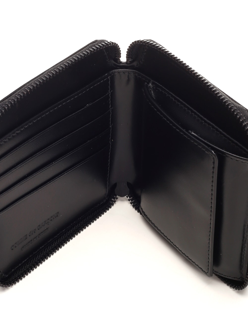 COMME DES GARÇONS COMPACT ZIPPED WALLET
