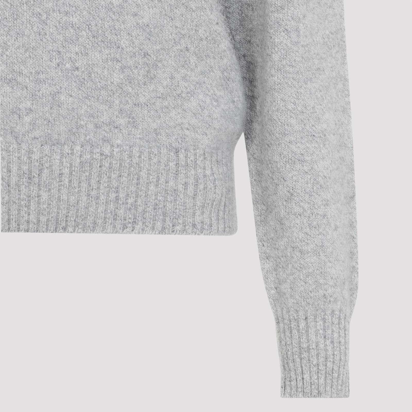 Carven V-neck Cashmere Knit Sweater With Ribbed Hem In Gray