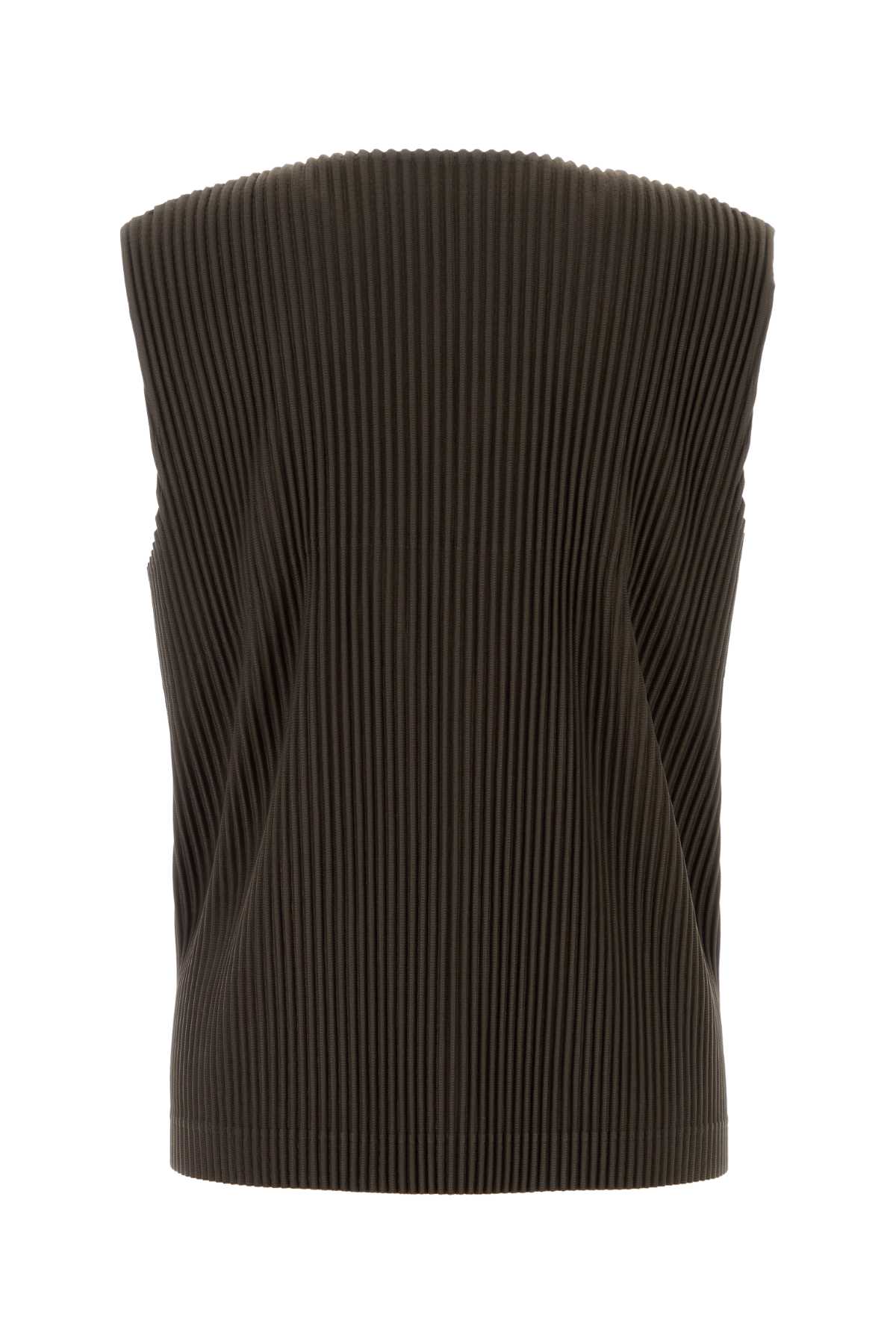 Issey Miyake Textured Pleated Ribbed Sleeveless V-neck Vest