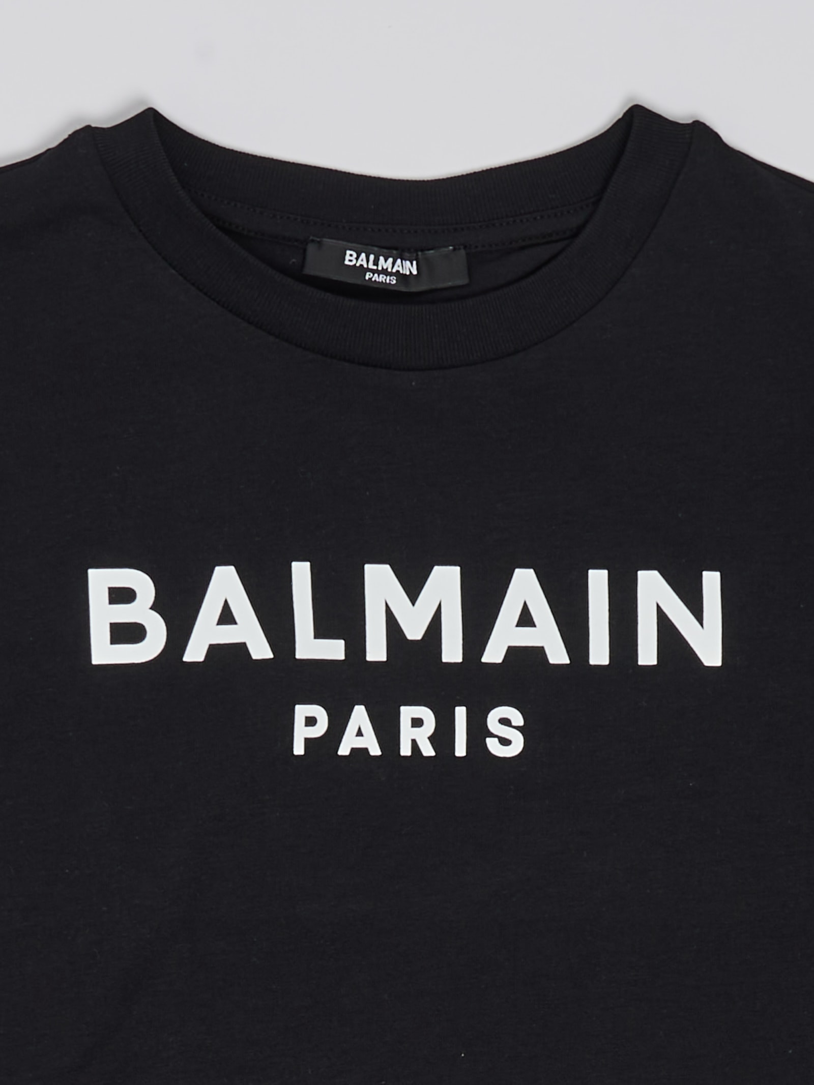 Shop Balmain T-shirt T-shirt In Nero