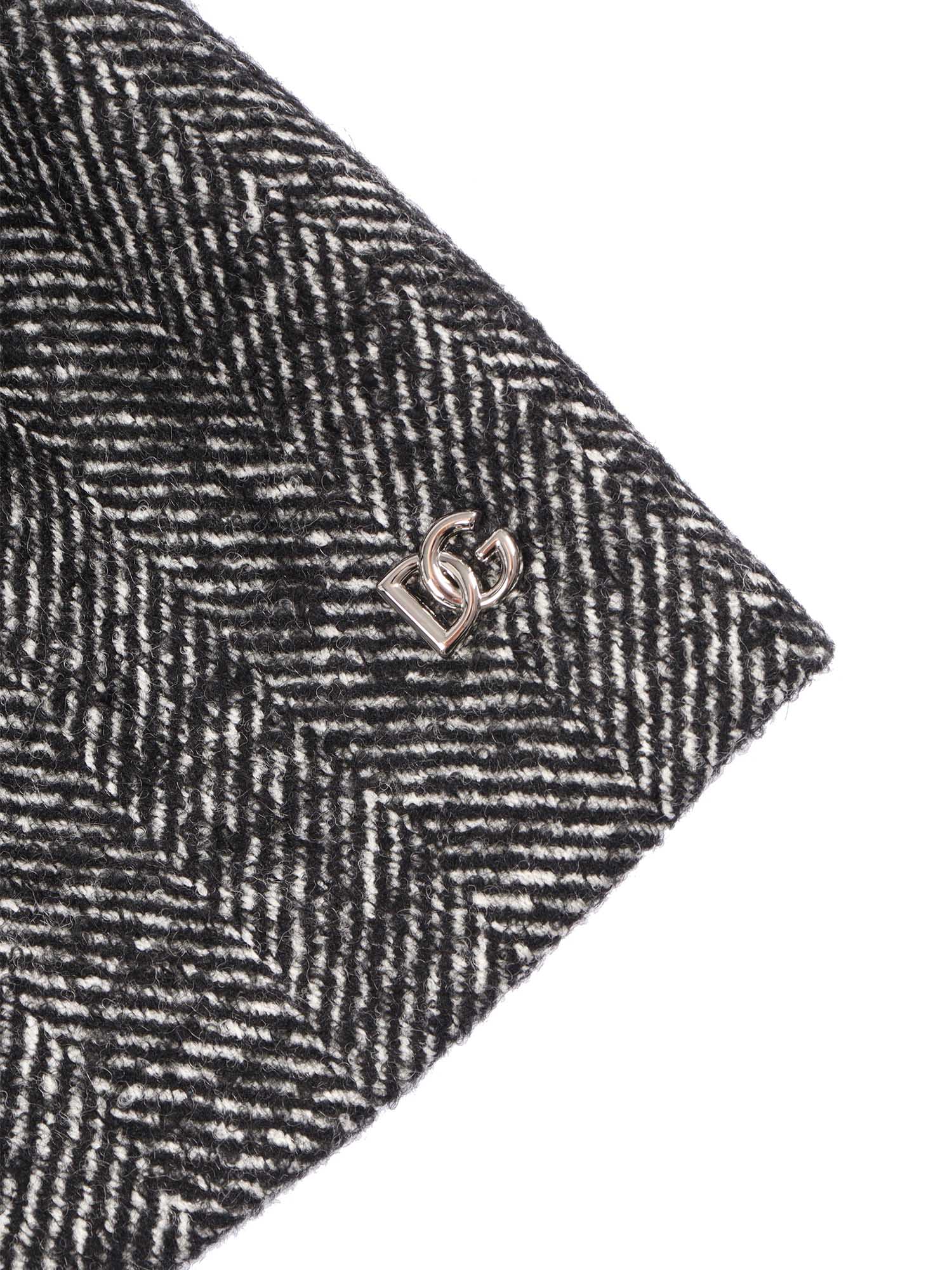 Dolce & Gabbana Shorts In Gray