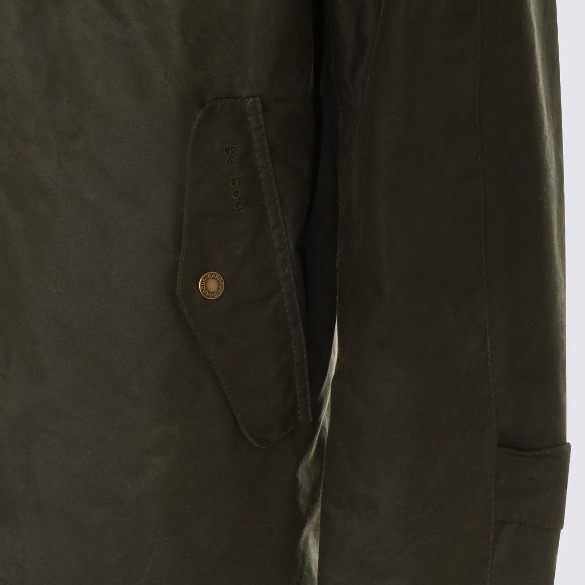 Barbour Stylish Coat With Corduroy Collar And Pockets In Green