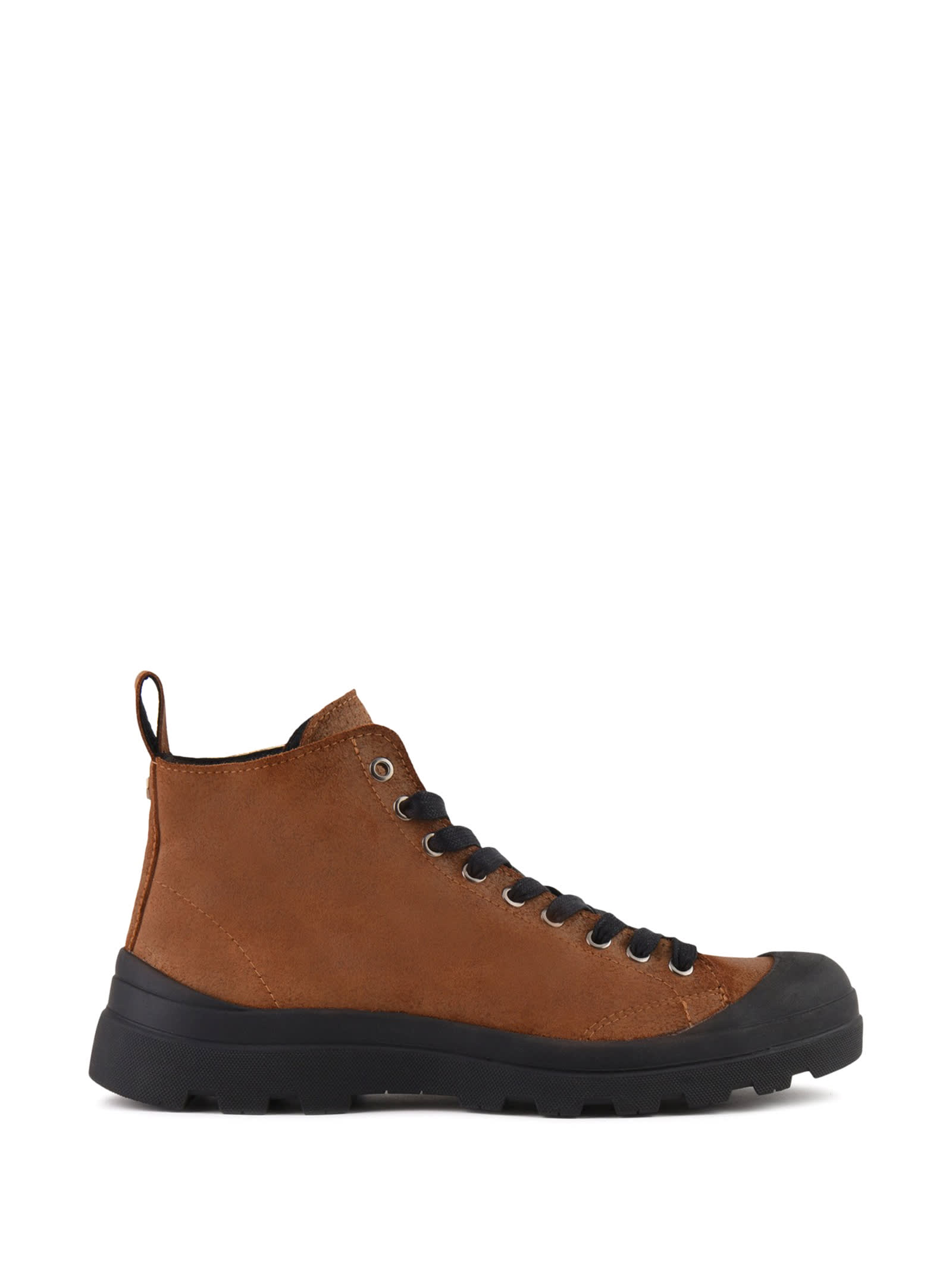 P03 Mens Ankle Boot In Waxed Suede