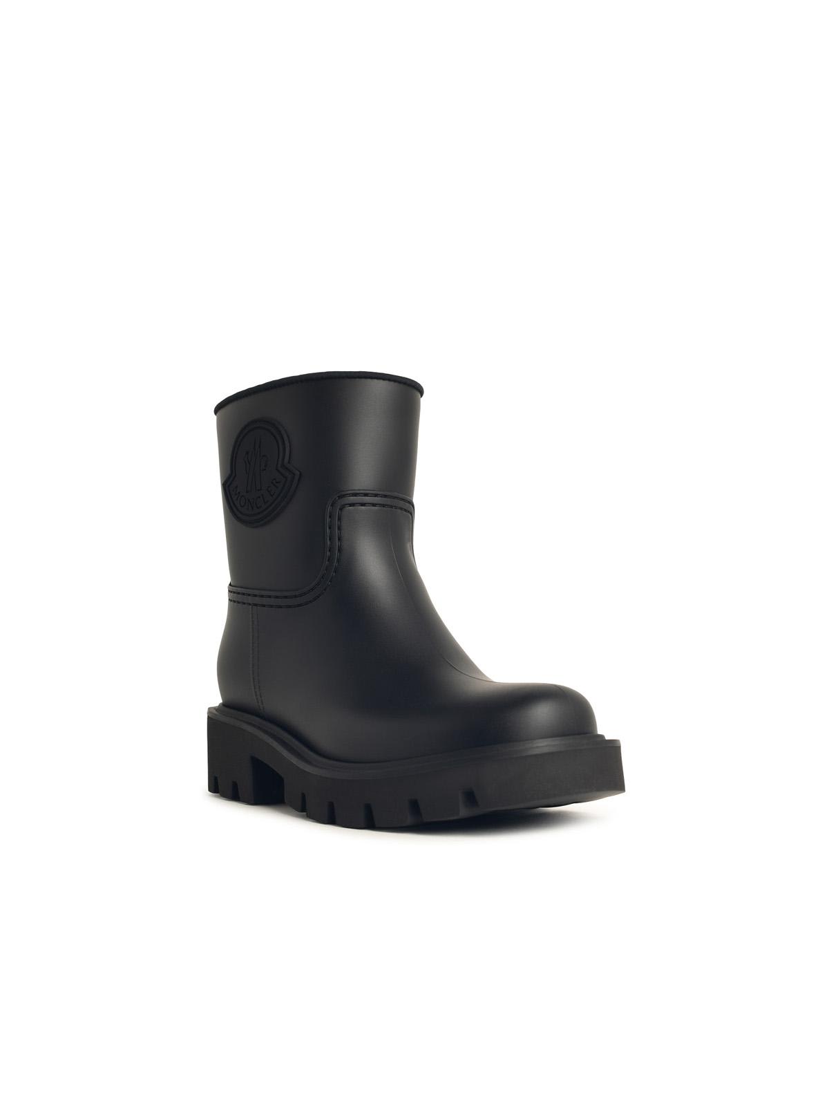 Moncler Boots In Black