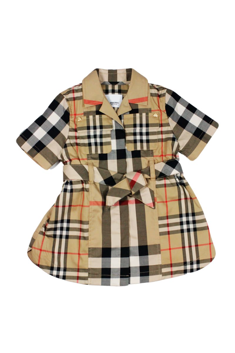 Burberry Short-sleeved Cotton Dress With Tartan Check Pattern And Button Closure On The Front