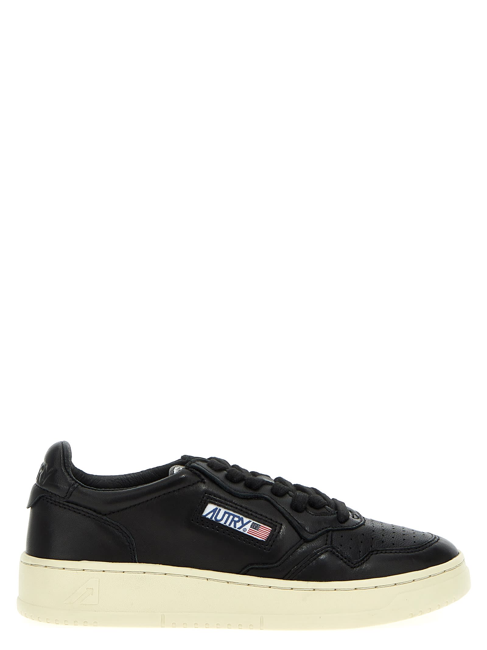 AUTRY LOW BLACK SNEAKERS