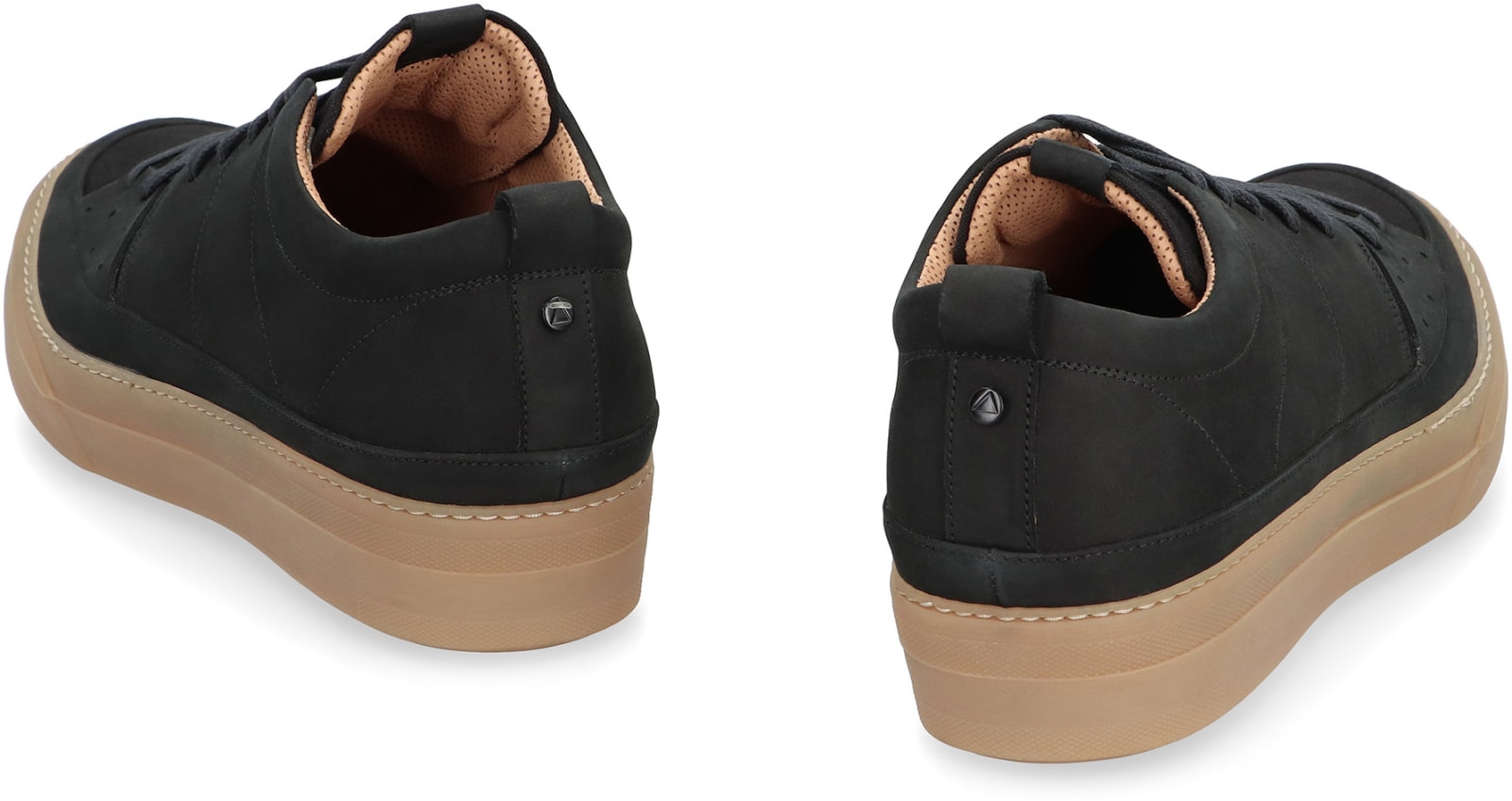 Volta Judoka Low-top Sneakers In Black