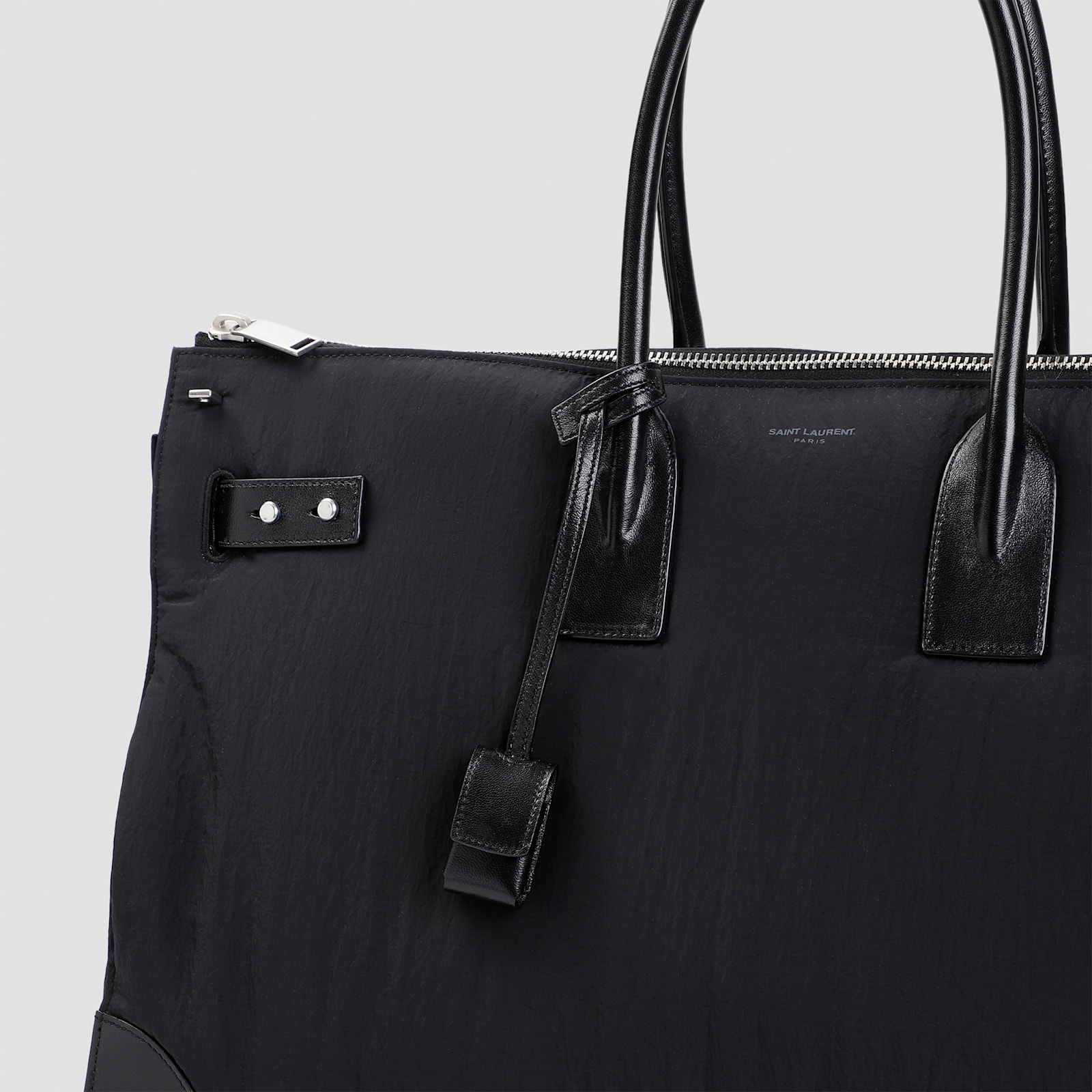Saint Laurent Ysl Duffle Bag In Black