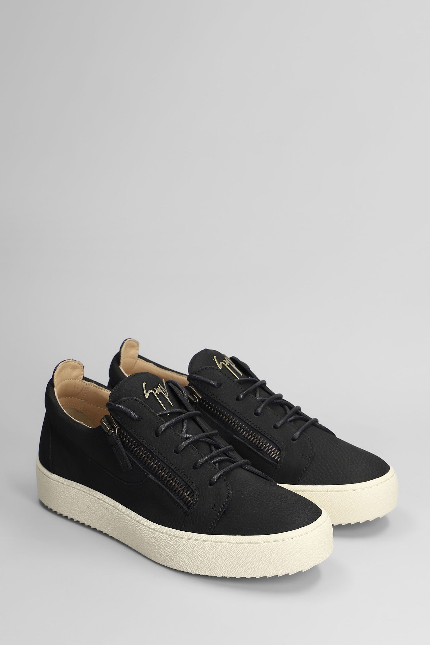 Giuseppe Zanotti Zip-detail Lace-up Sneakers In Black