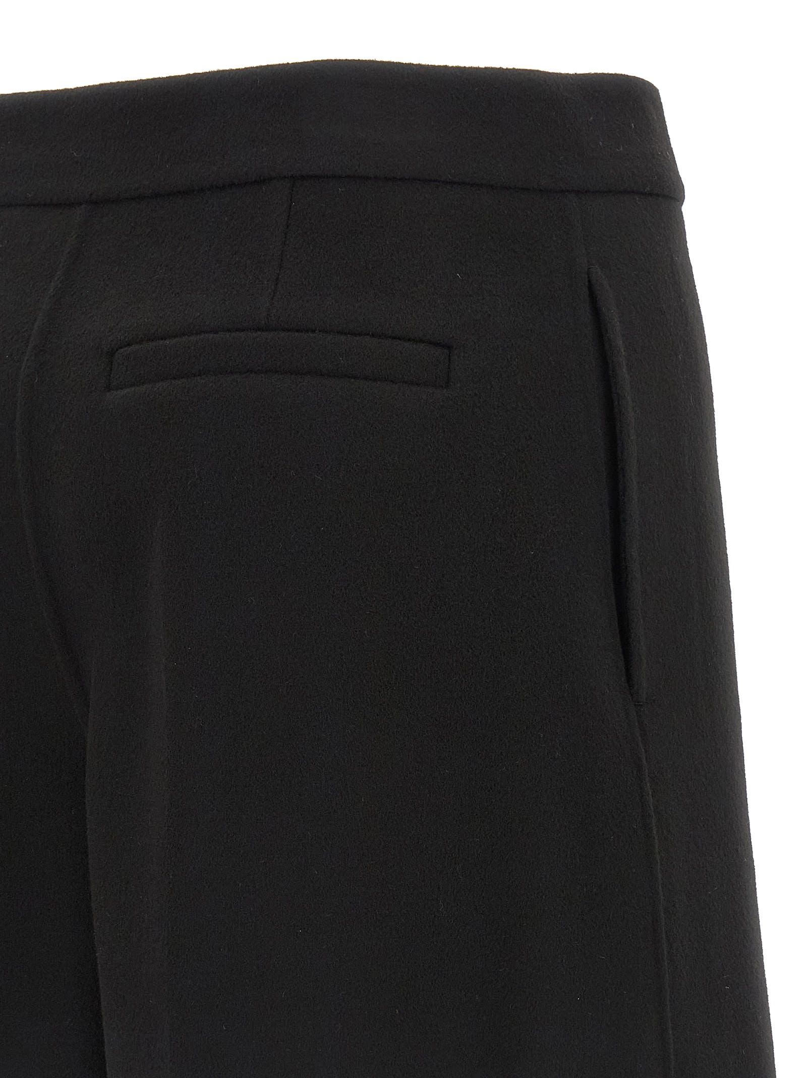Sportmax Double Pleated Tailored Shorts In Luxurious Wool In Black