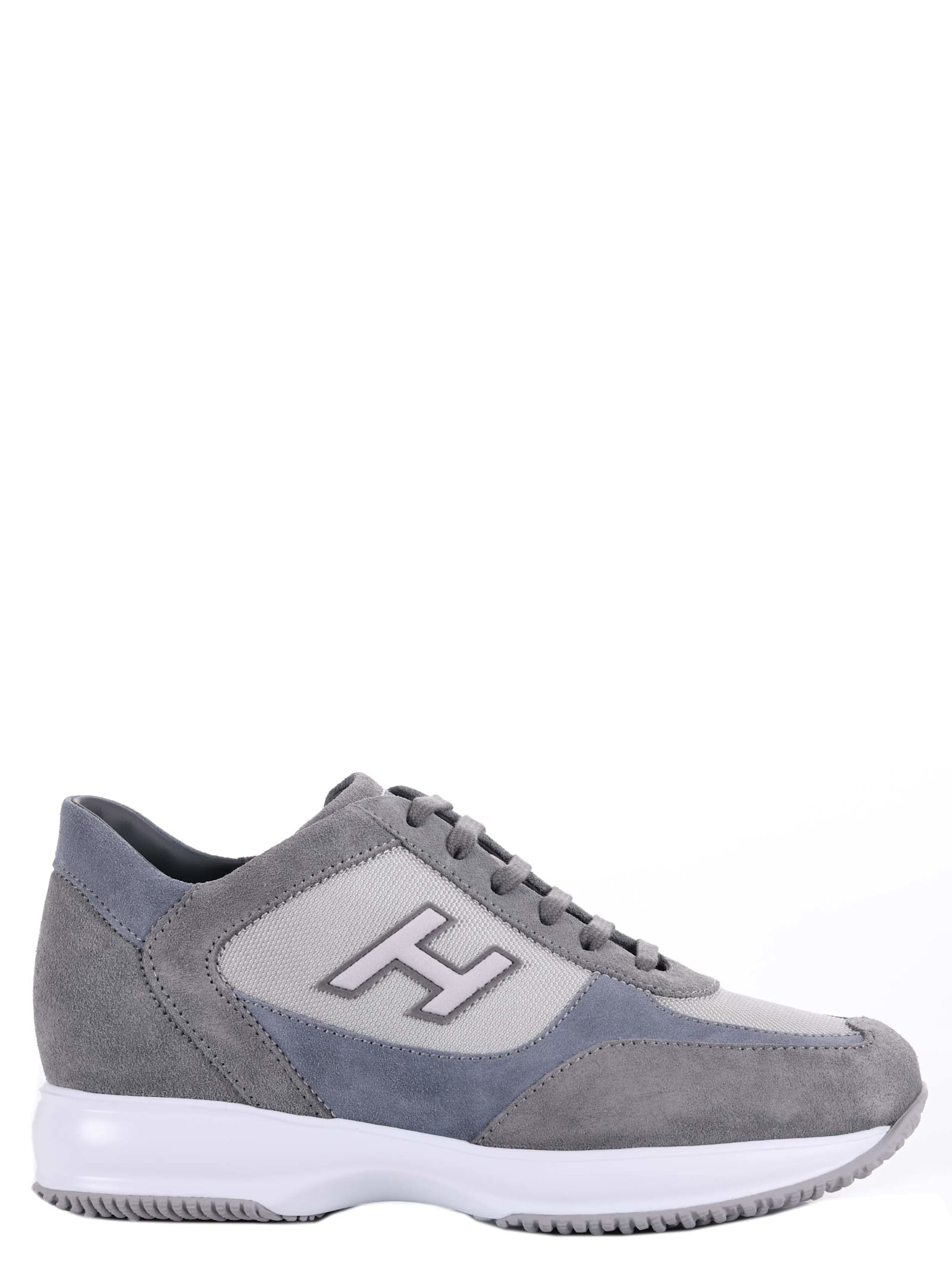 Sneakers Interactive