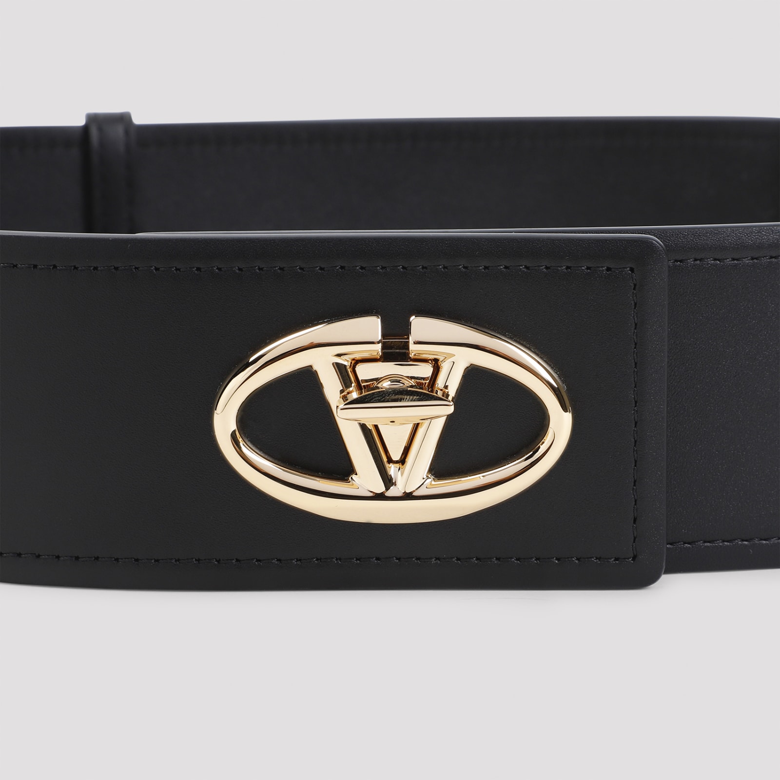 Shop Valentino Vlogo Belt In No Nero