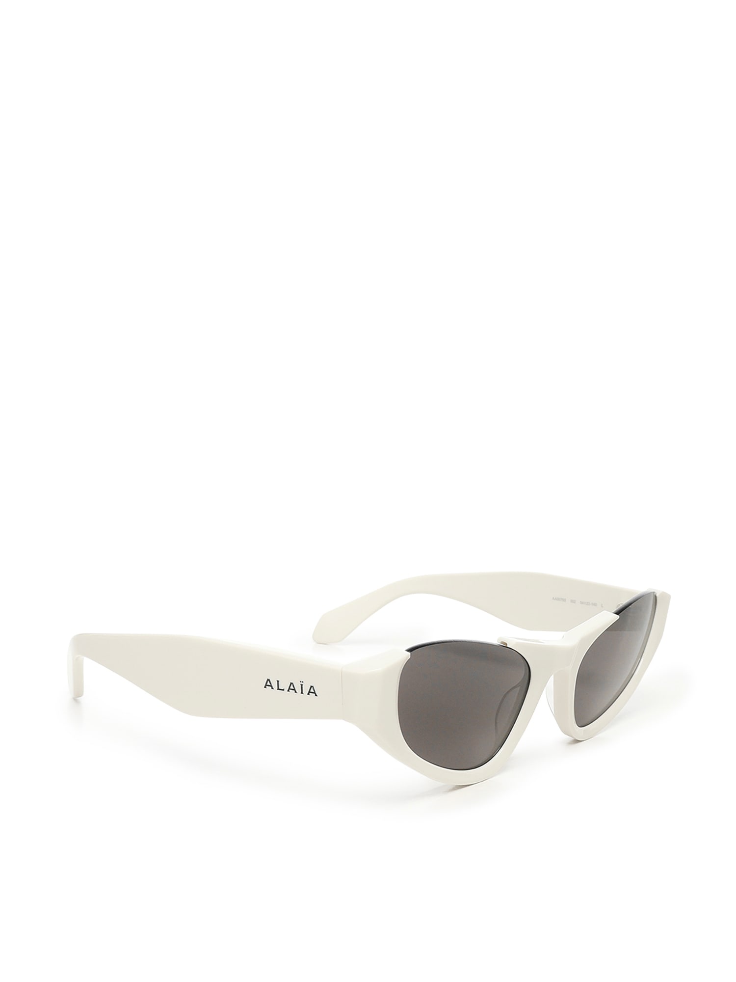 Alaïa Cat-eye Sunglasses In White