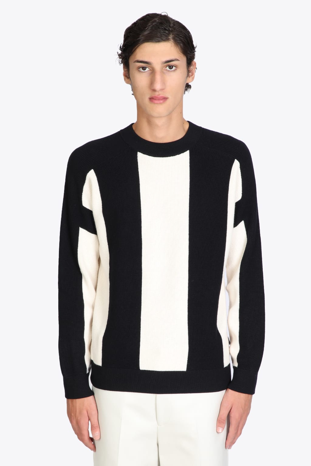 Emporio Armani Pullover Navy blue and off-white swool striped sweater.