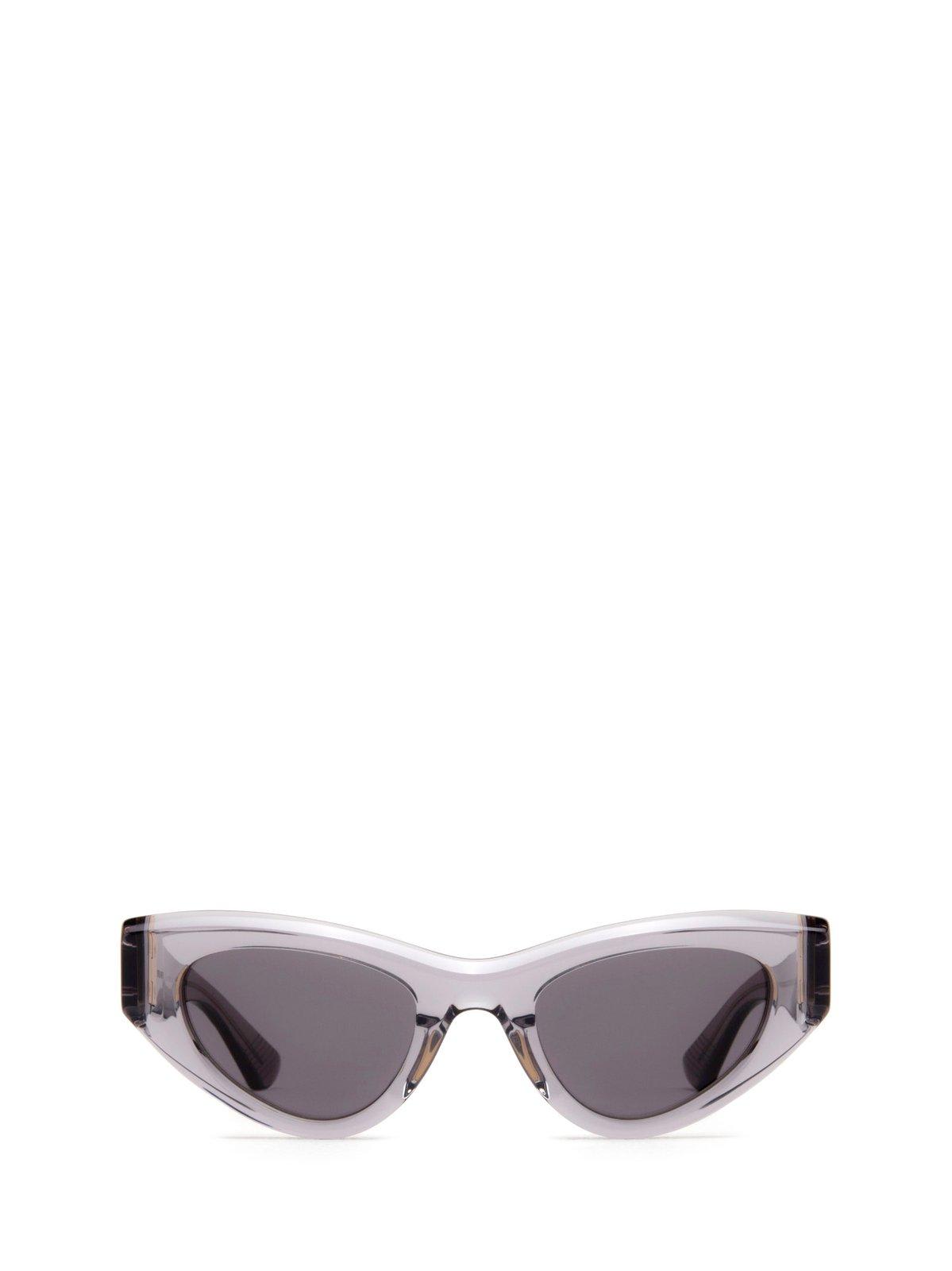 Straight Arm Cat-eye Frame Sunglasses