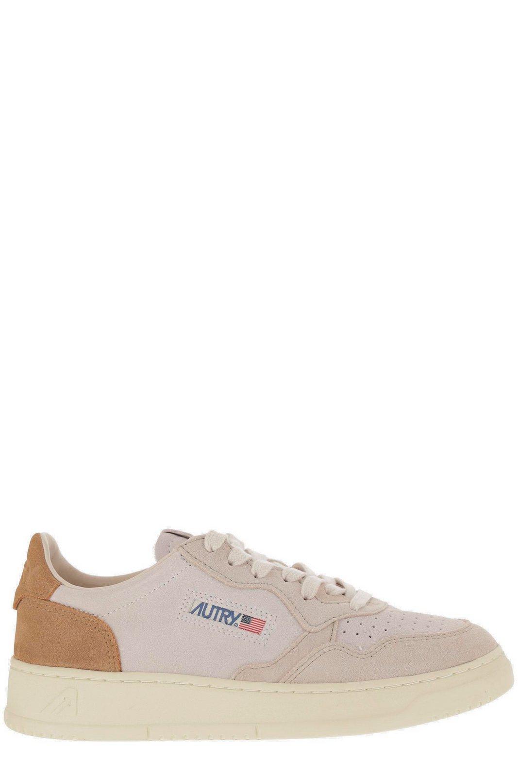 Autry Medalist Low Tric Suede Snd Cigar Sneakers In Neutrals