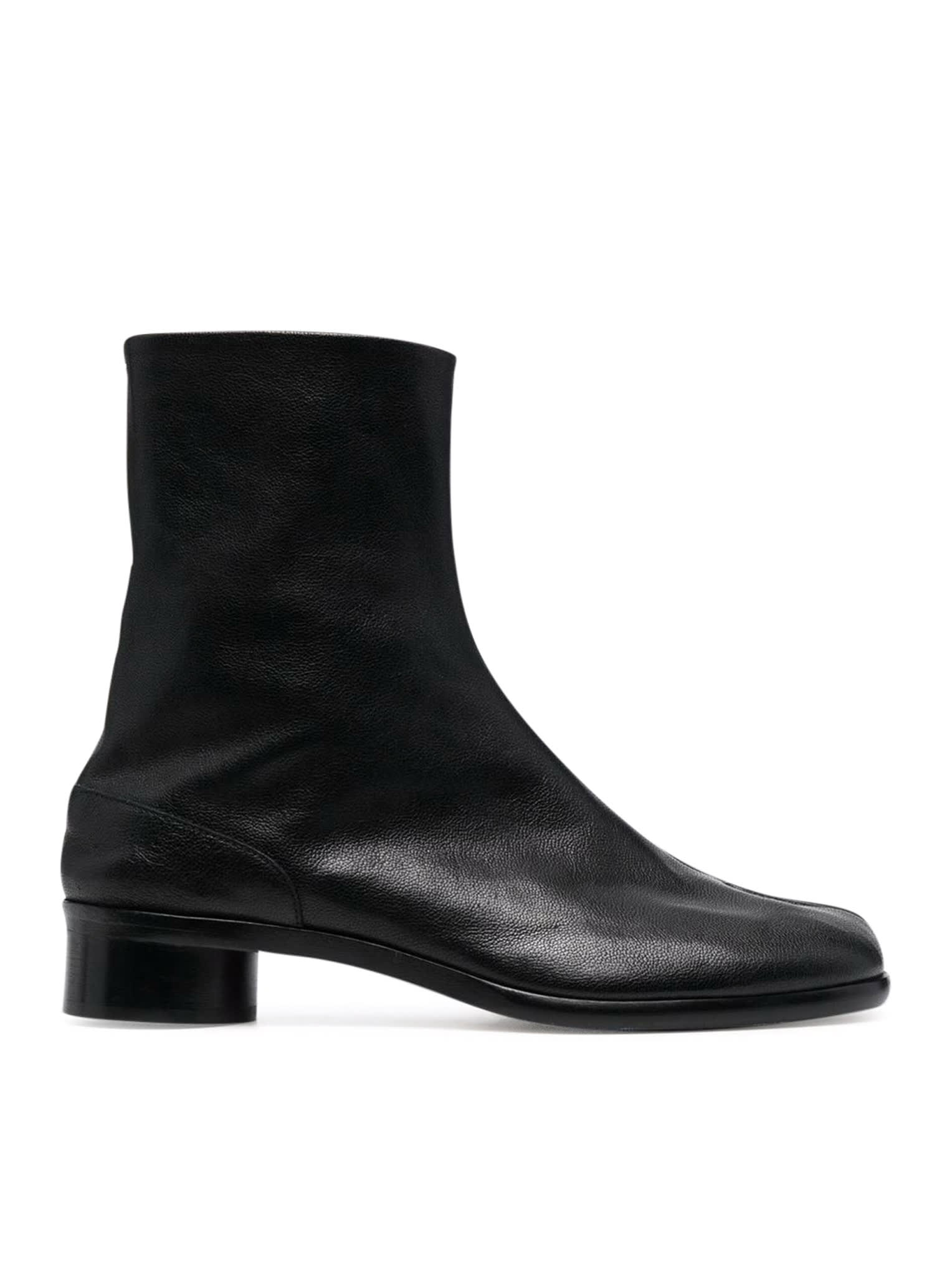 Shop Maison Margiela Tabi Ankle Boots H30 In Black