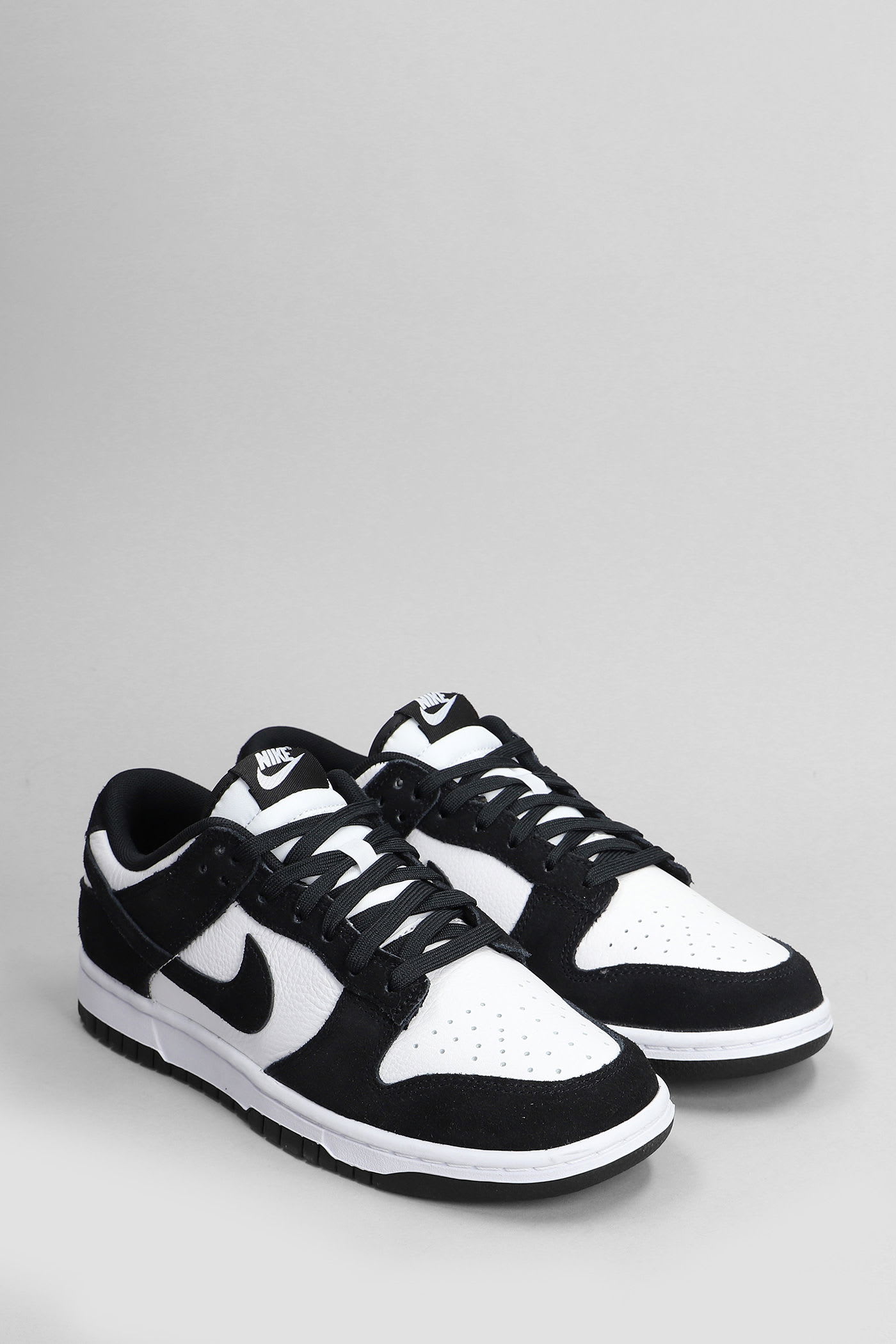 Nike Dunk Low Retro Sneakers In White Suede And Leather In White