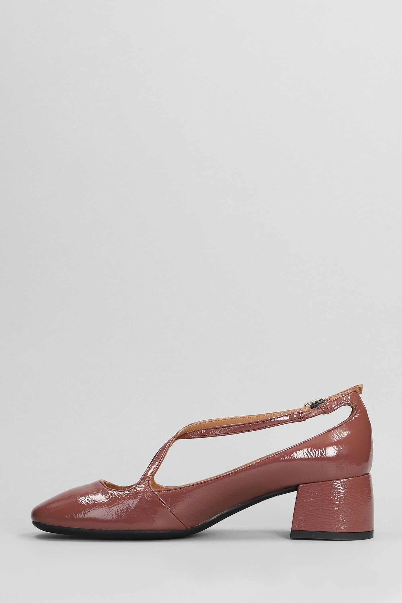 Shop Roberto Festa Actress Pumps In Powder Leather