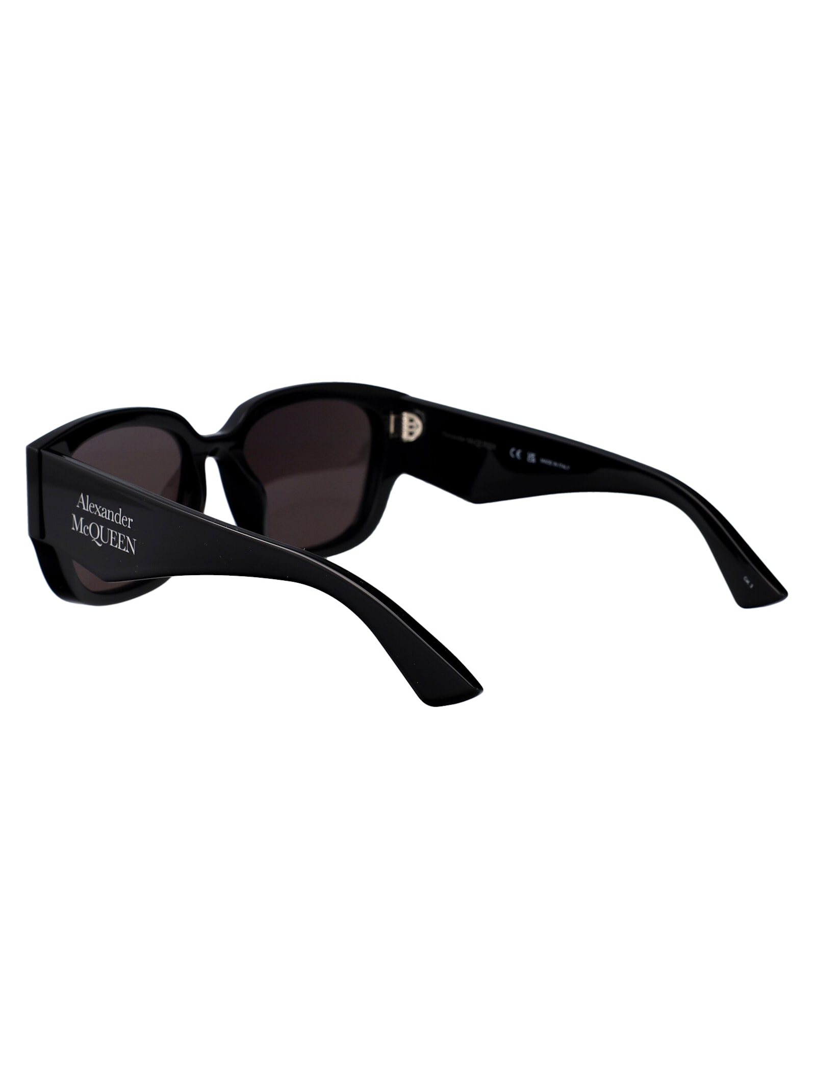 Alexander Mcqueen Alexander Mc Queen Cat Eye Sunglasses Am0468 S 001 In Black-black-grey