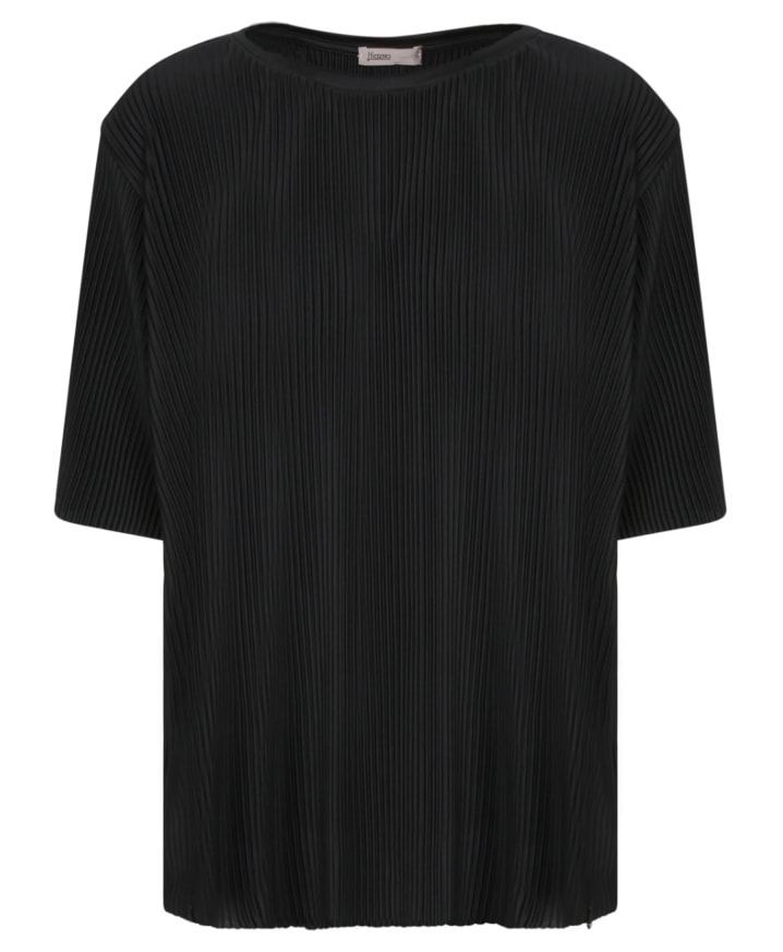 Herno Pleated Short-sleeve T-shirt In Black