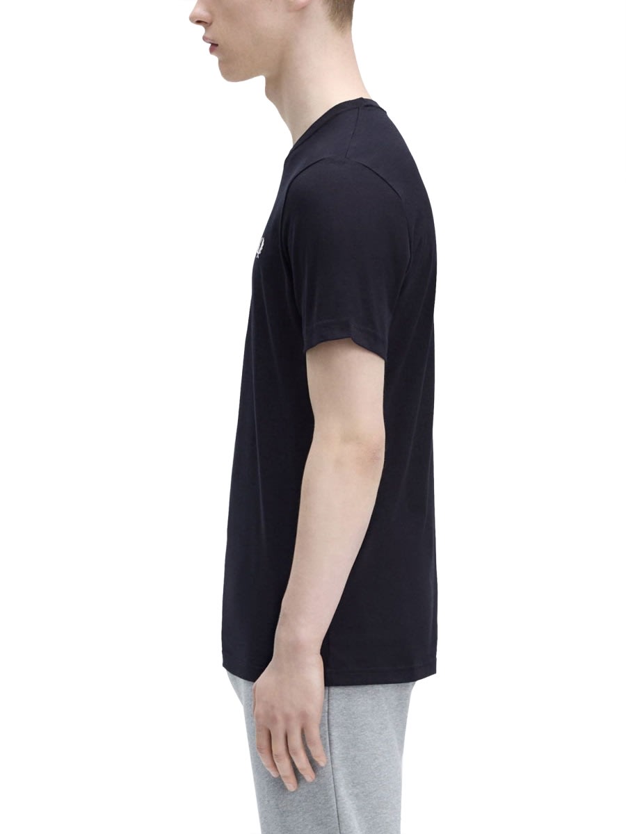 Fred Perry Classic Crew Neck Tee In Black